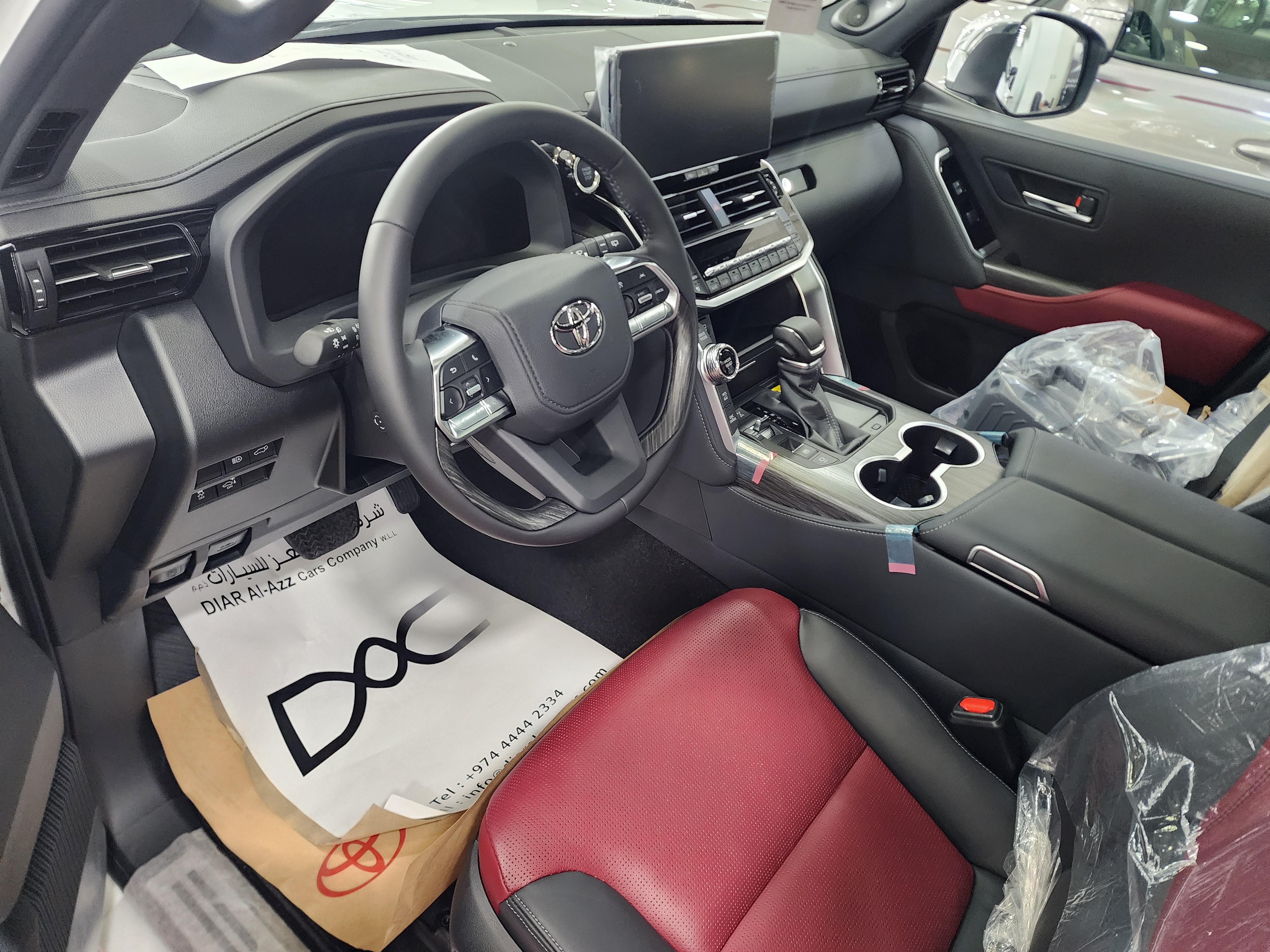 Toyota Land Cruiser VX.R - Image 3