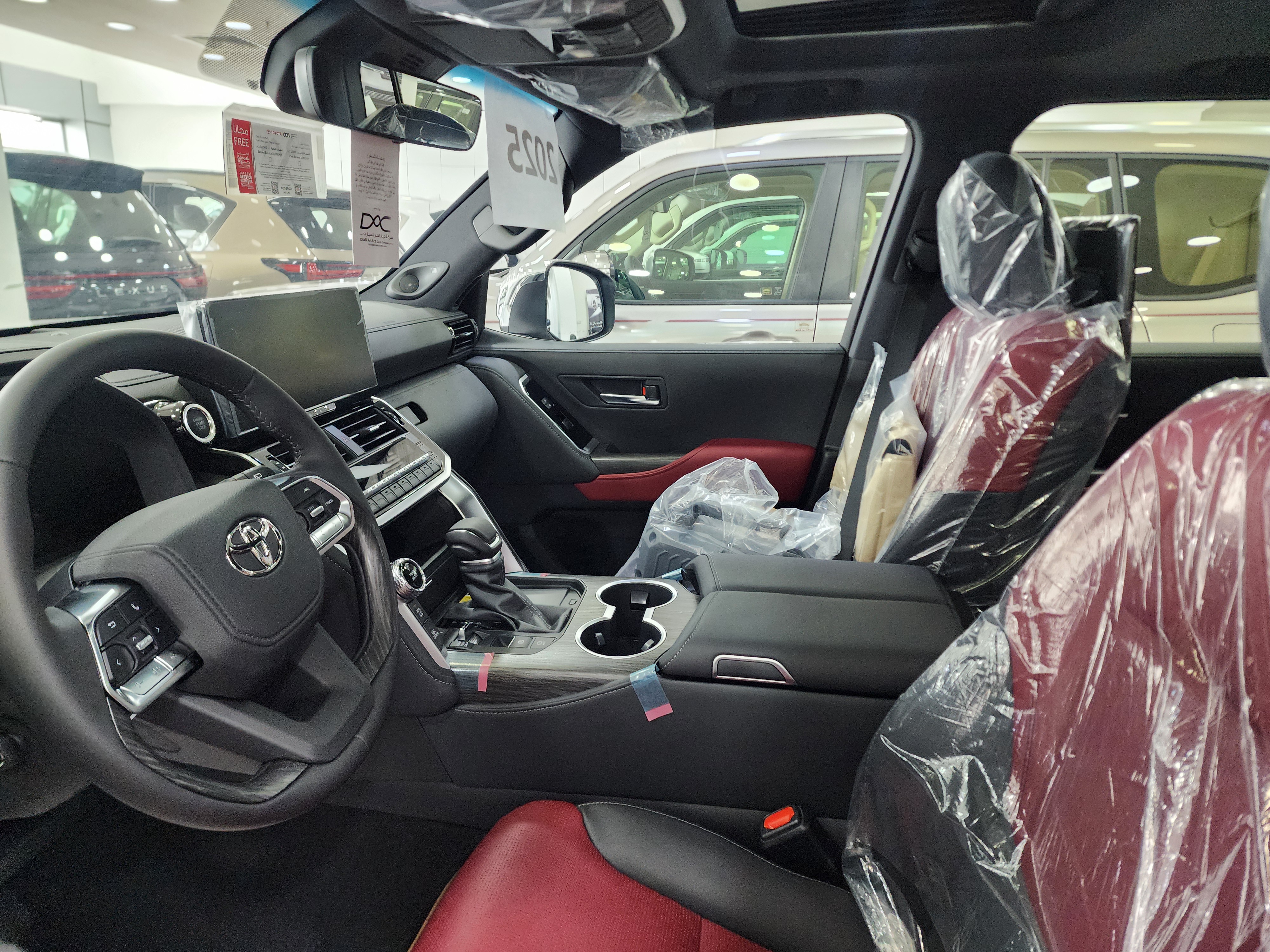 Toyota Land Cruiser VX.R - Image 4