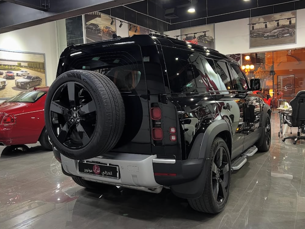 Land Rover Defender 110 HSE - Image 3