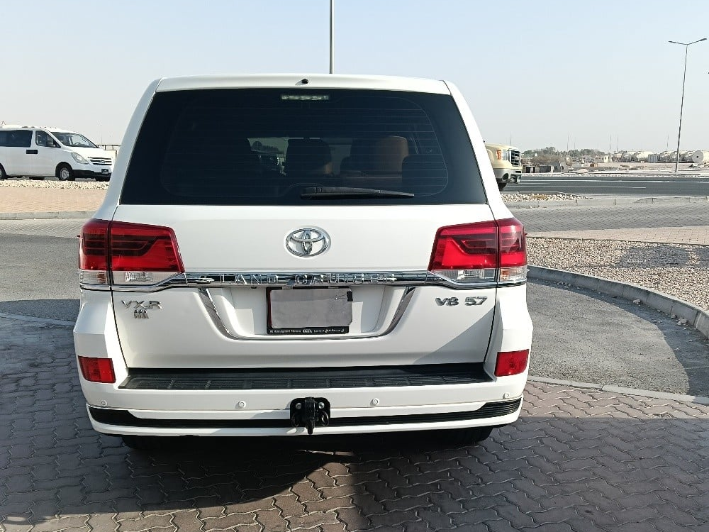Toyota Land Cruiser GX.R - Image 3
