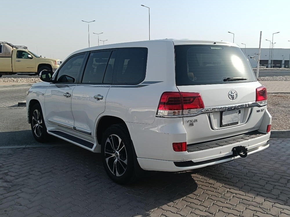 Toyota Land Cruiser GX.R - Image 4