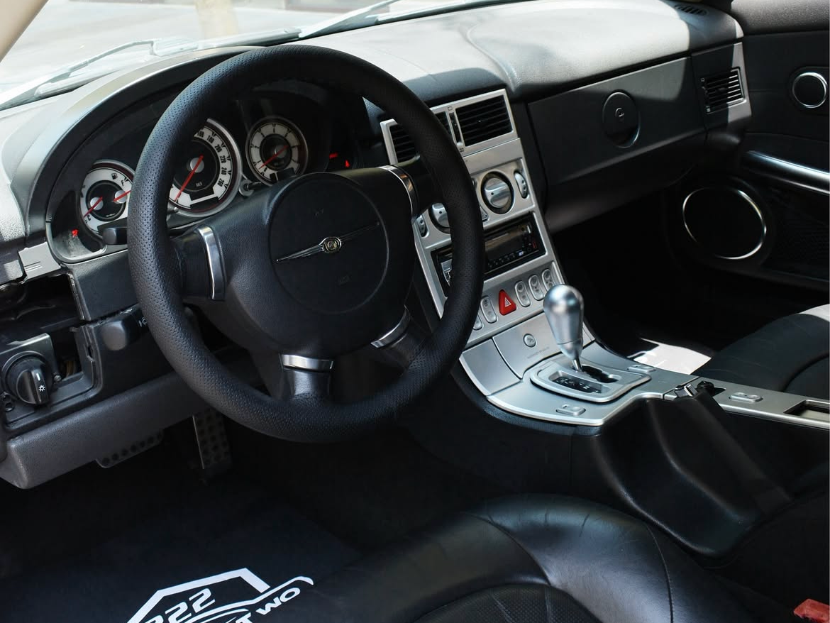 Chrysler Crossfire - Image 4