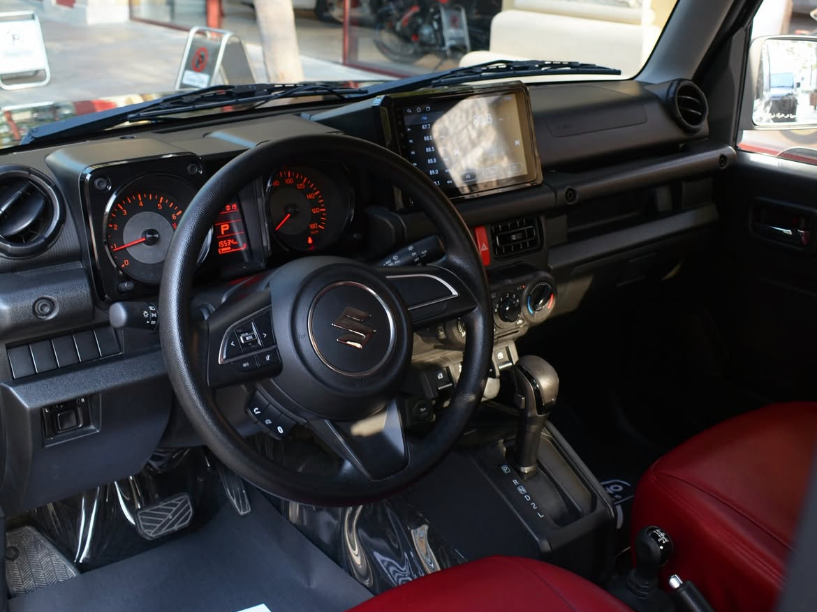 Suzuki Jimny - Image 4
