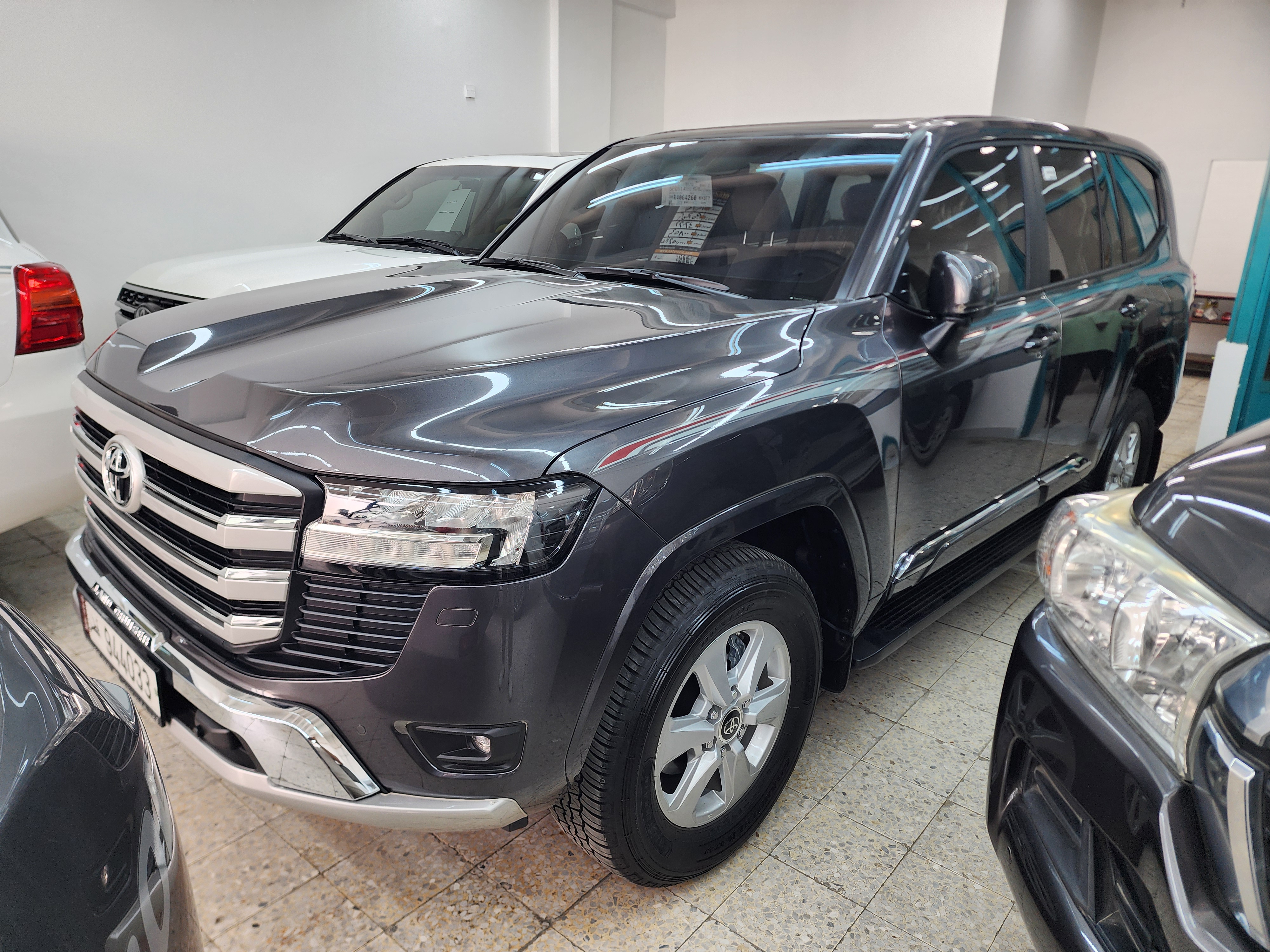 Toyota Land Cruiser GX.R - Image 3