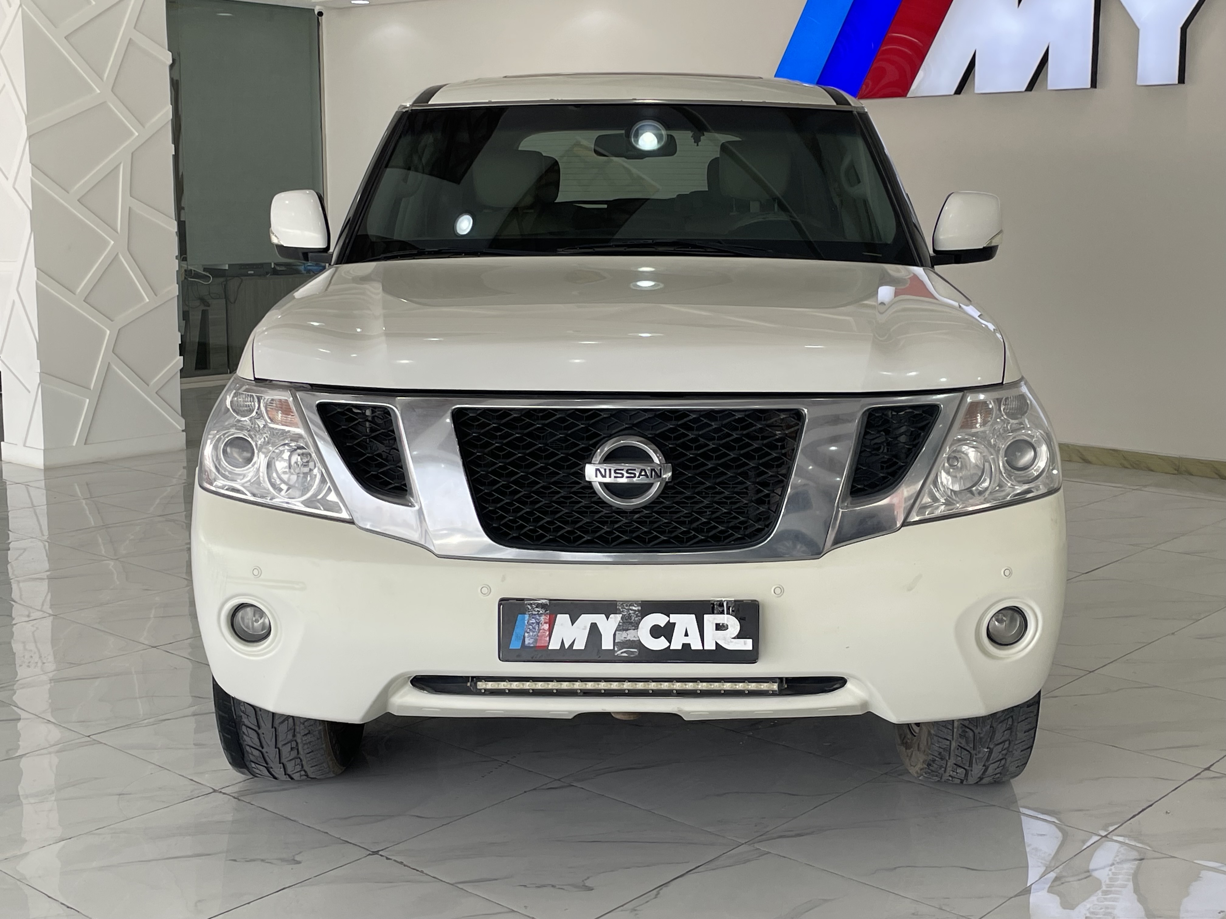 Nissan Patrol SE - Image 2