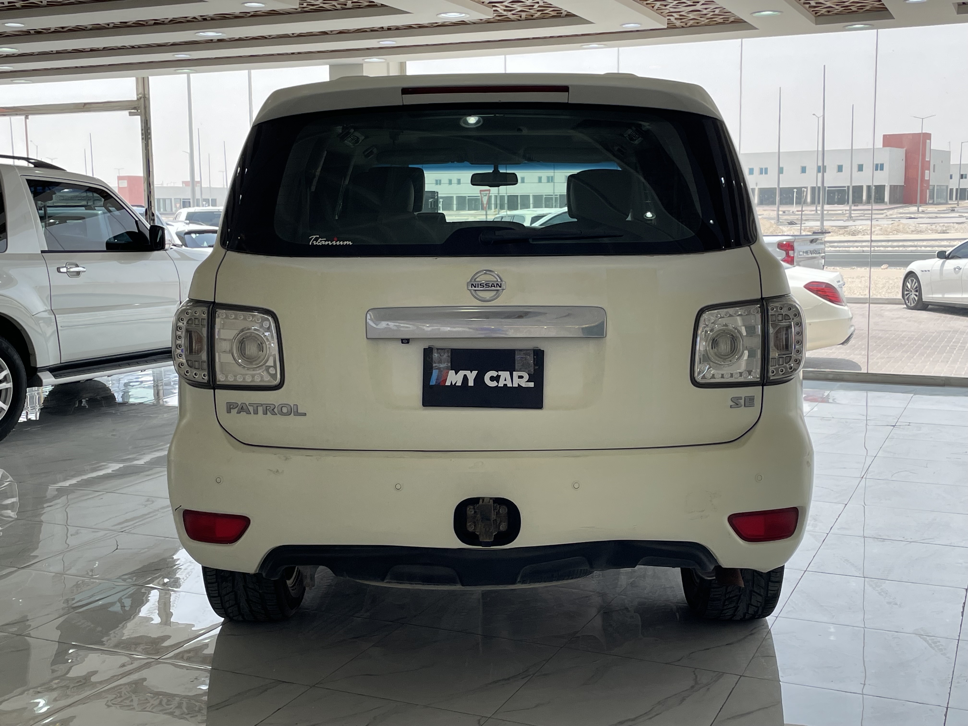 Nissan Patrol SE - Image 3