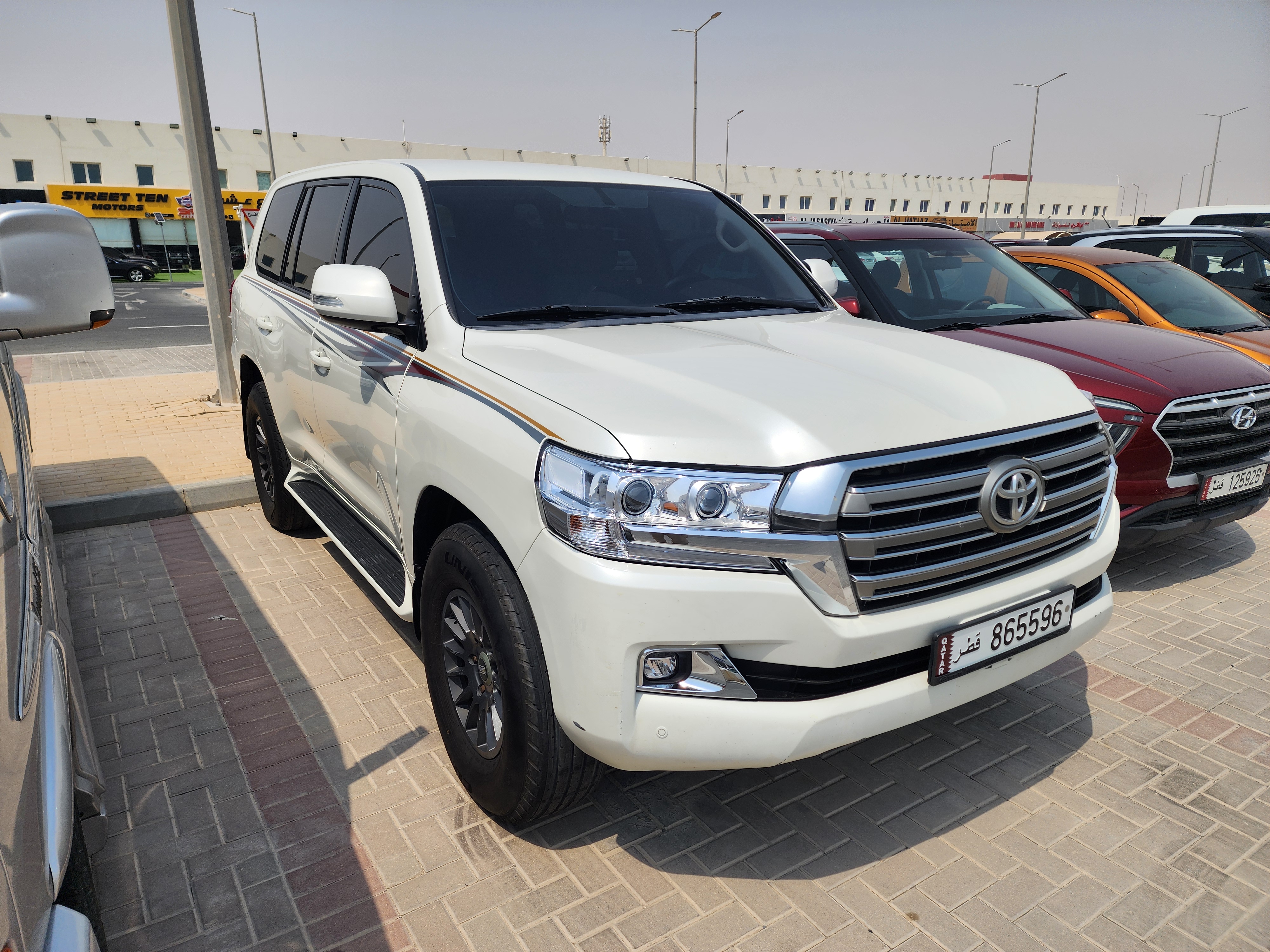 Toyota Land Cruiser GX.R - Image 3