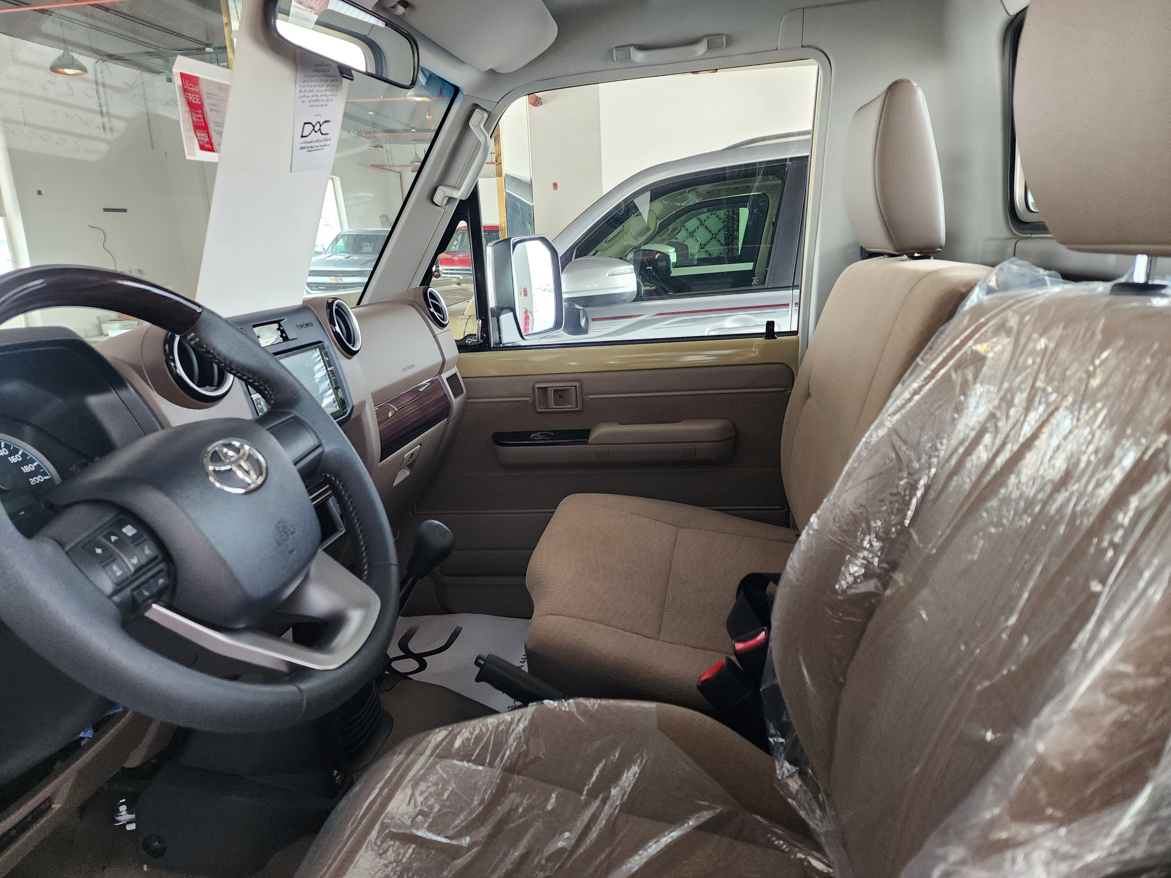 Toyota LX  - Image 4