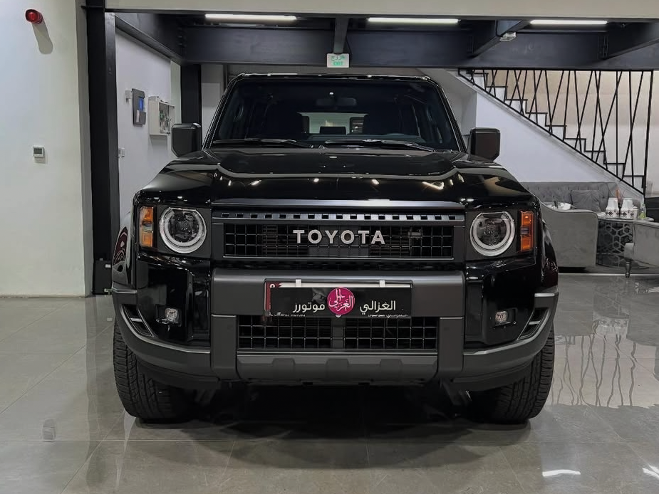 Toyota Prado  2024 - Image 2