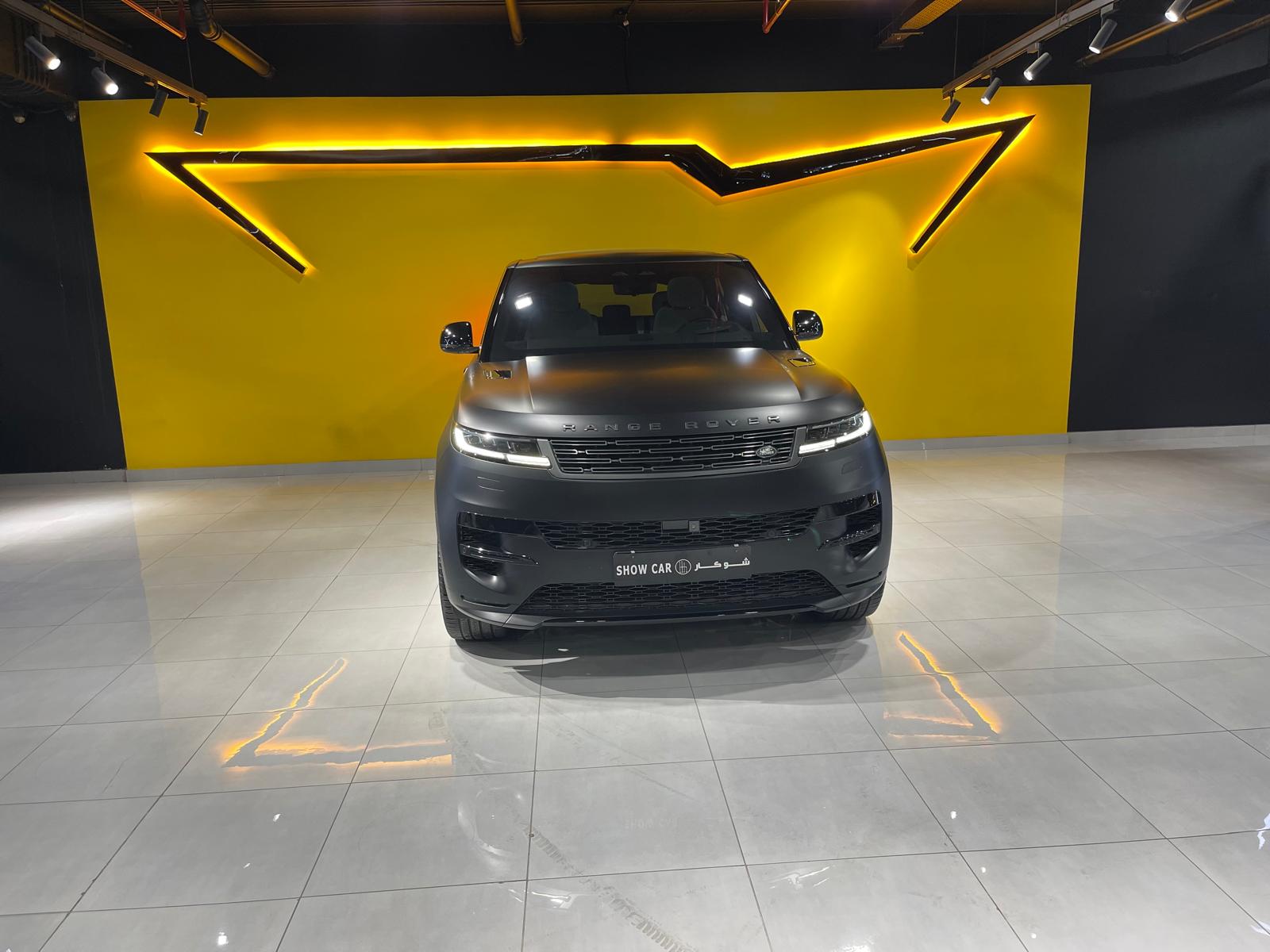Land Rover Range Sport First Edition  - Image 2