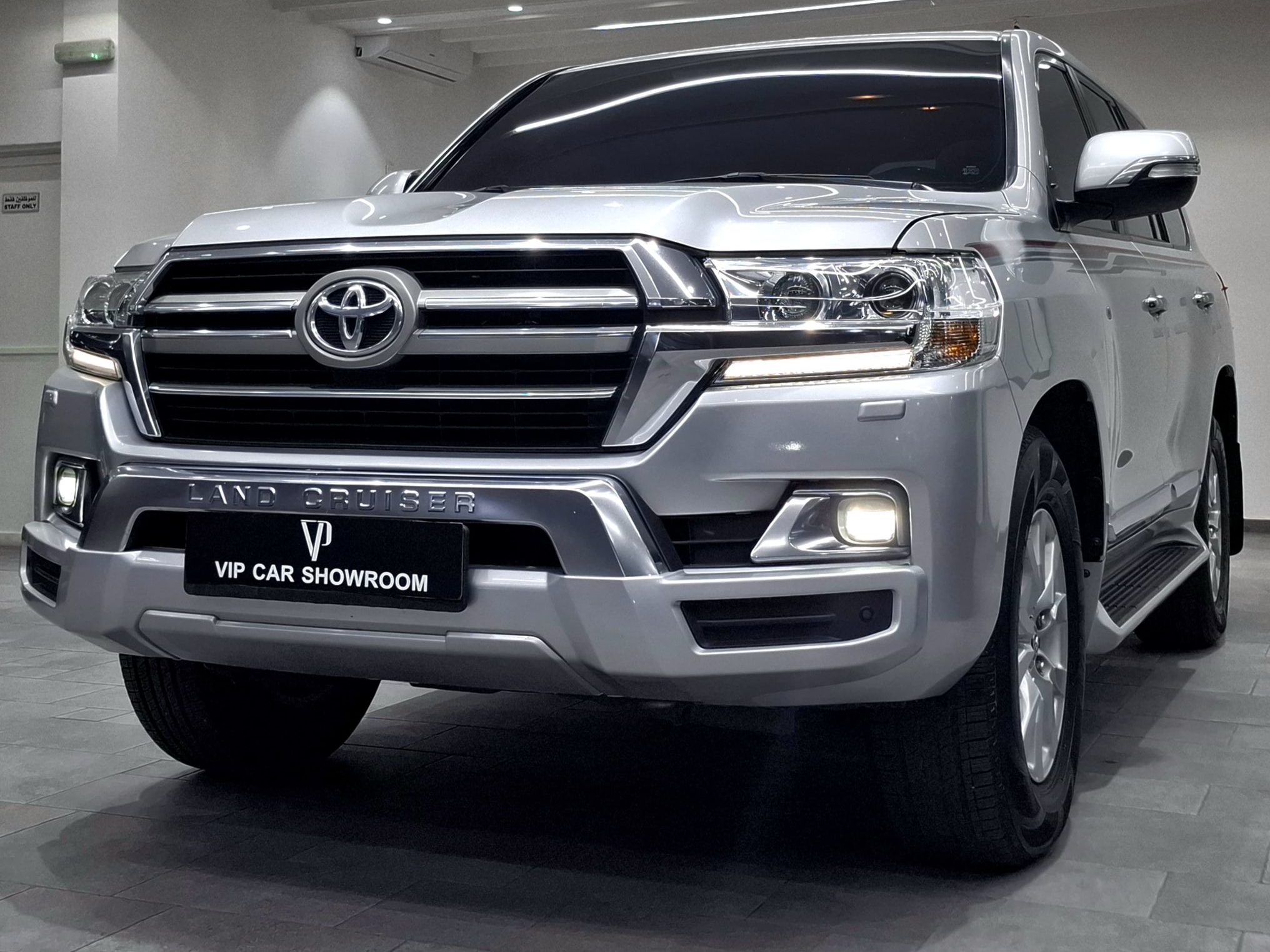 Toyota Land Cruiser GX.R - Image 3