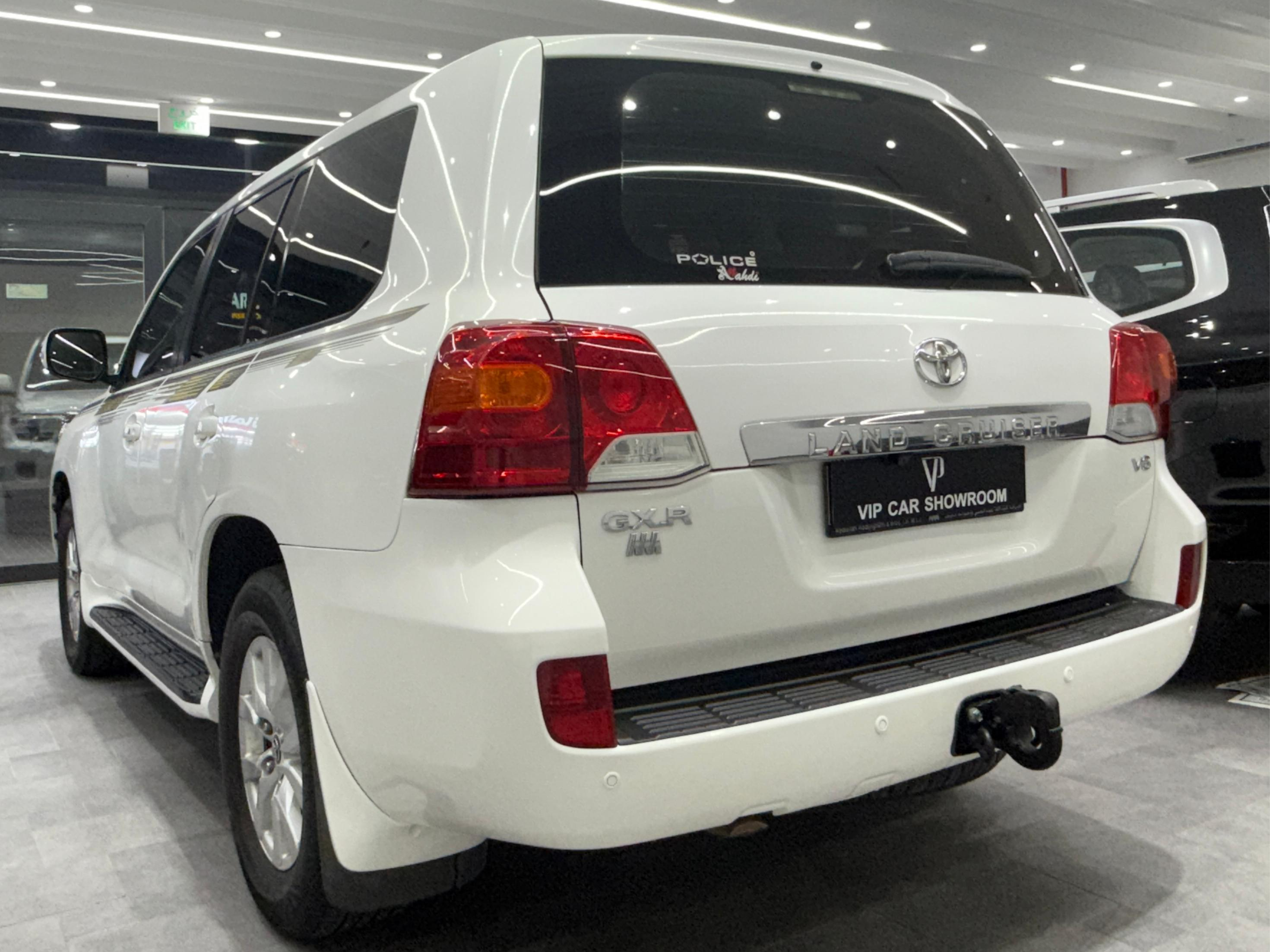 Toyota Land Cruiser GX.R - Image 4