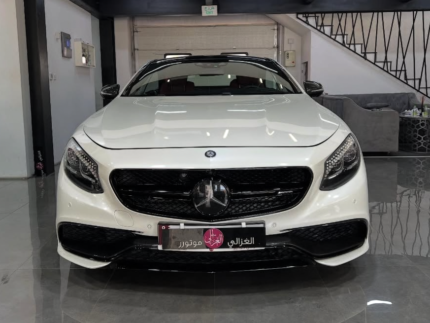 Mercedes-Benz S-Class Coupe 63 AMG - Image 2