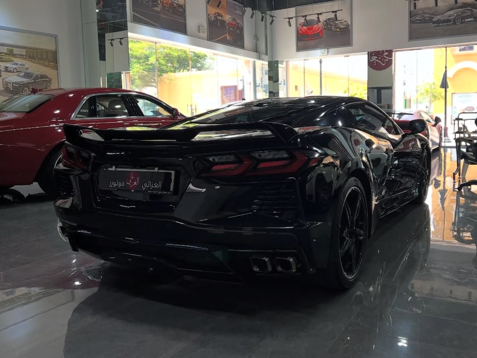 Chevrolet Corvette - Image 3