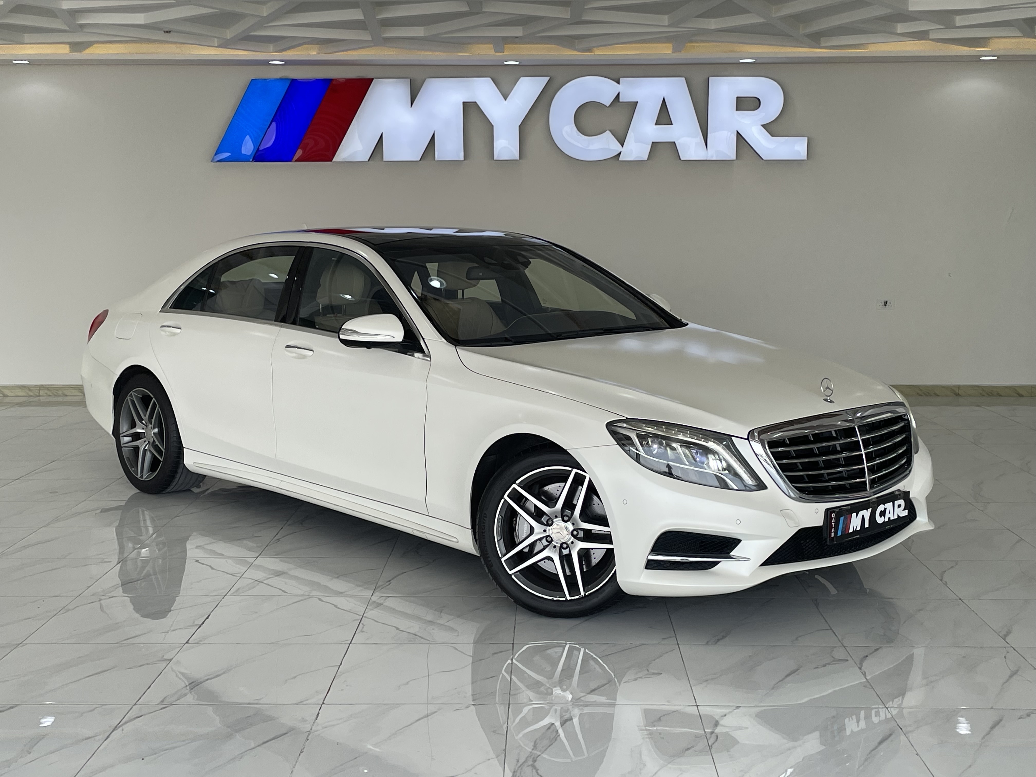 مرسيدس بنز S-Class Sedan 500 AMG - Image 1