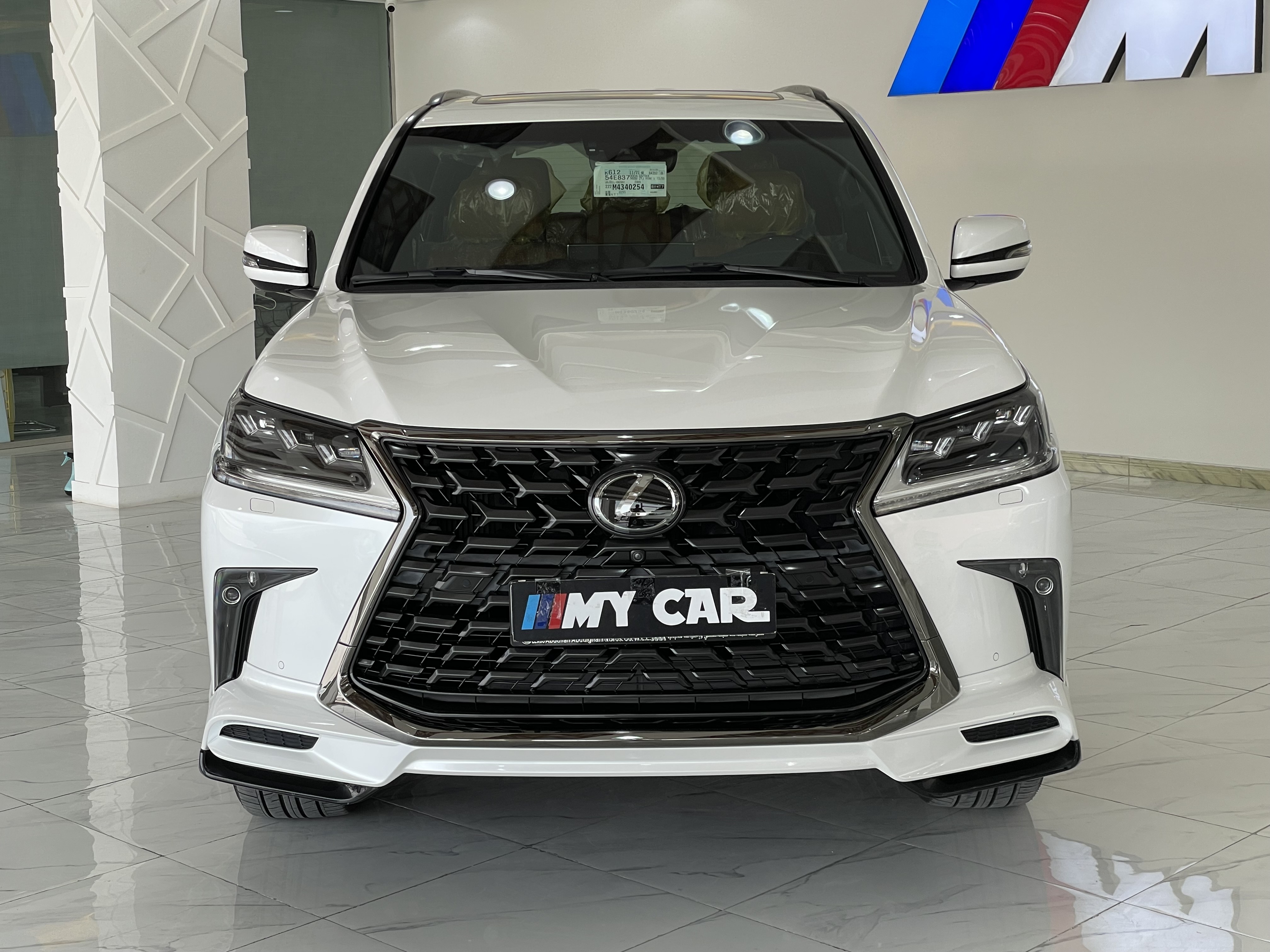 Lexus LX 570 S Black Edition - Image 2