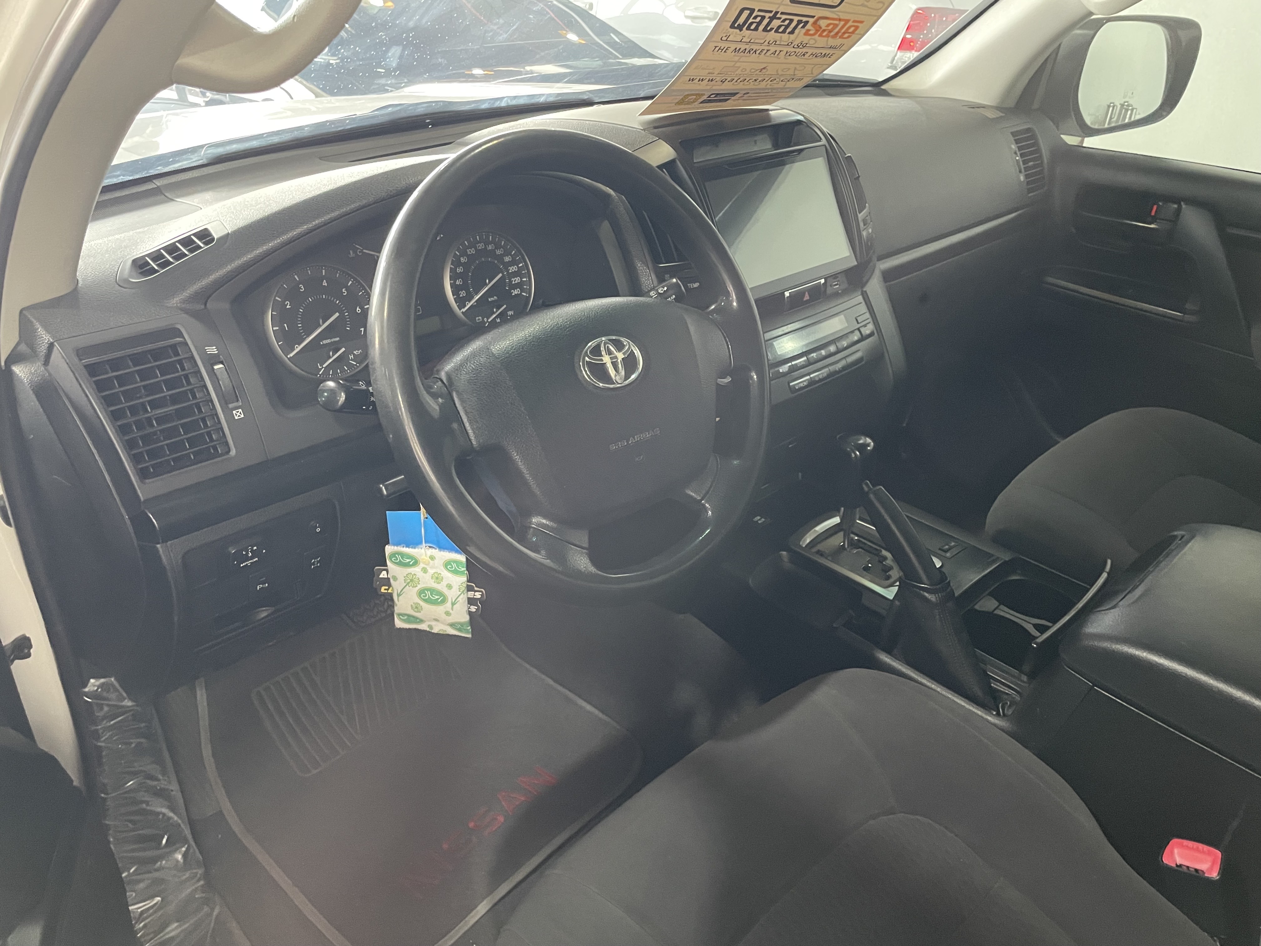 Toyota Land Cruiser Standard - Image 3