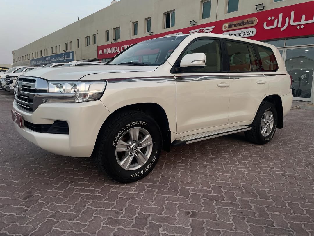 Toyota Land Cruiser GX.R - Image 4