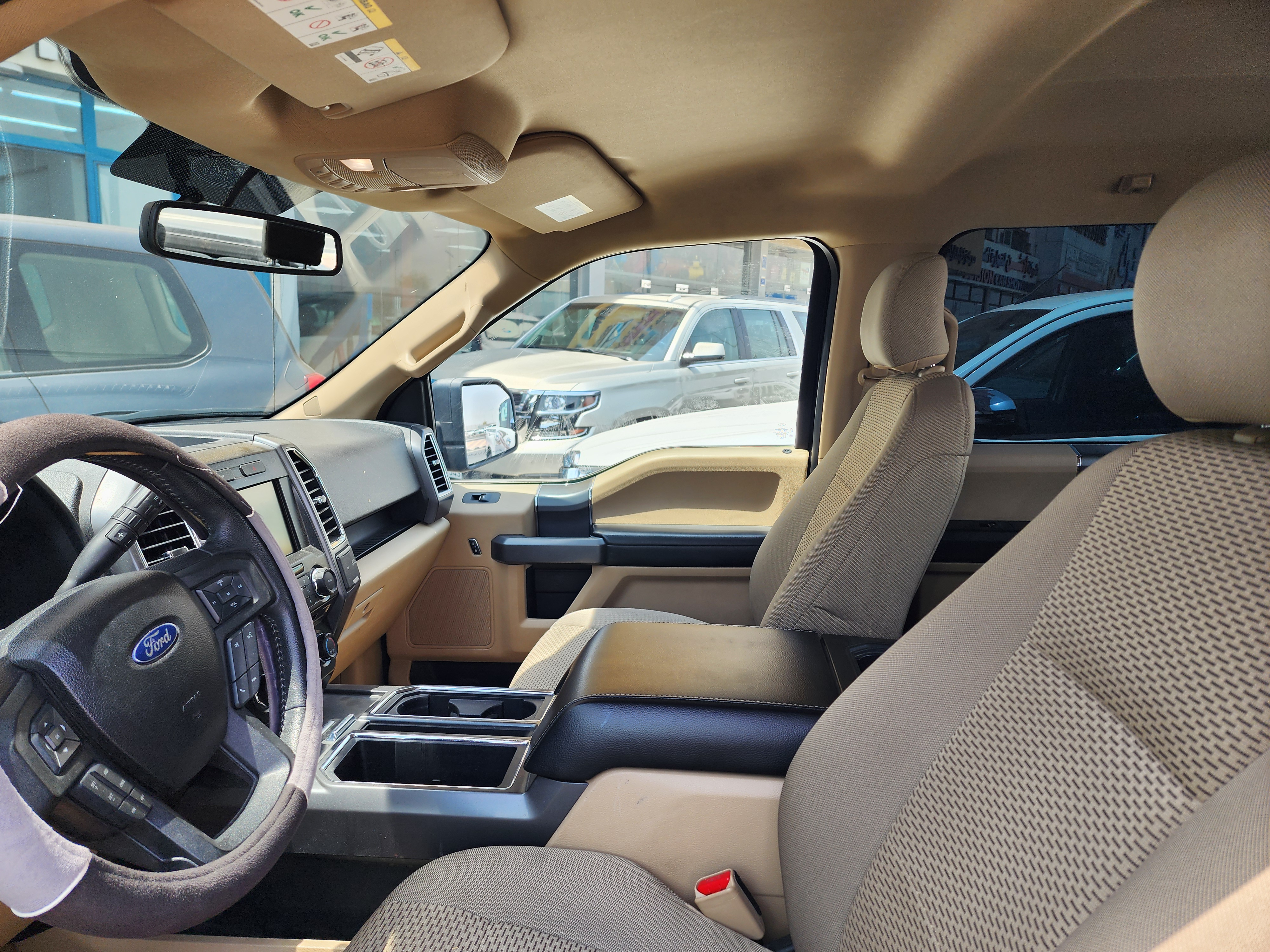Ford F-150 - Image 2