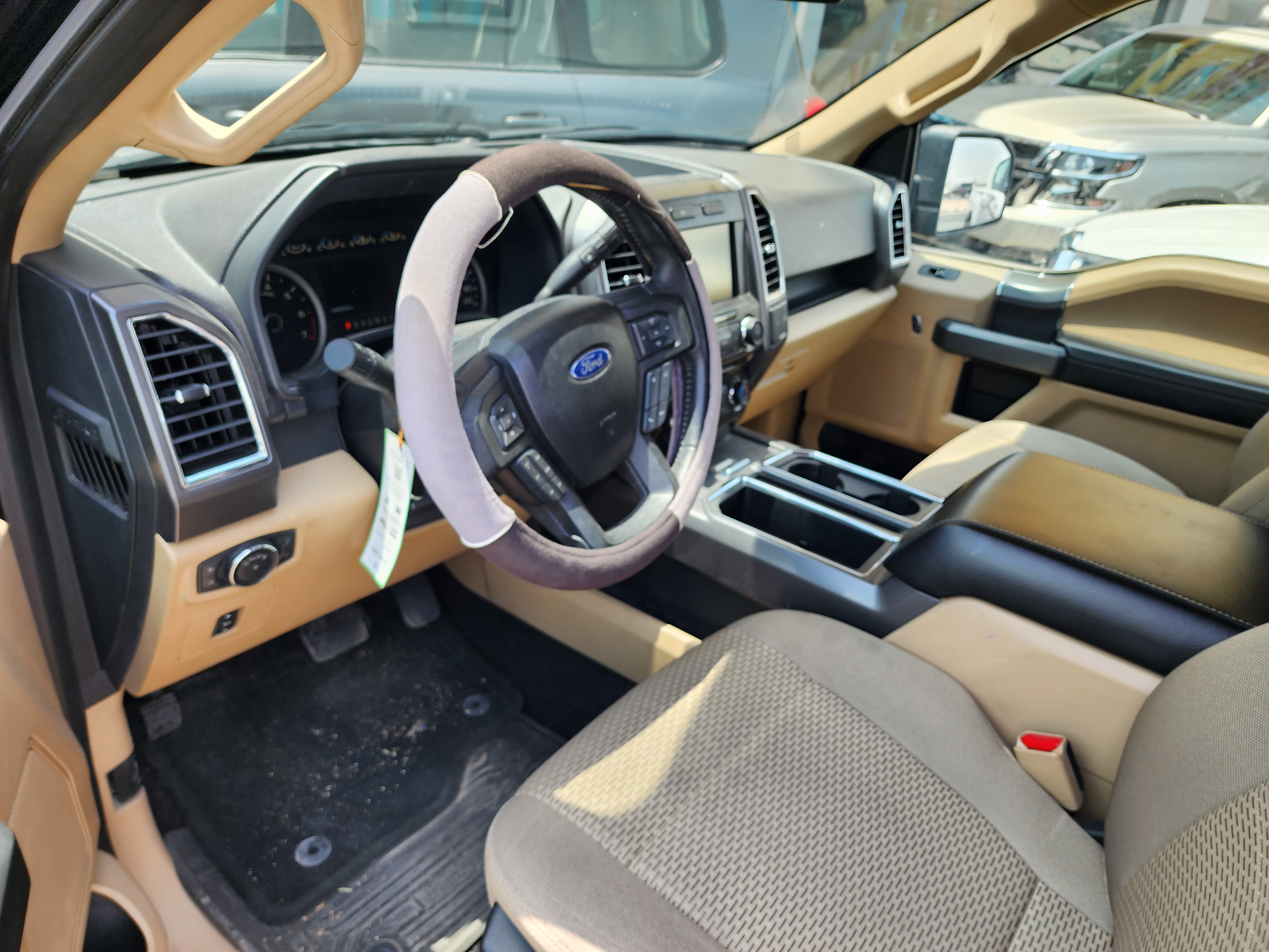 Ford F-150 - Image 4