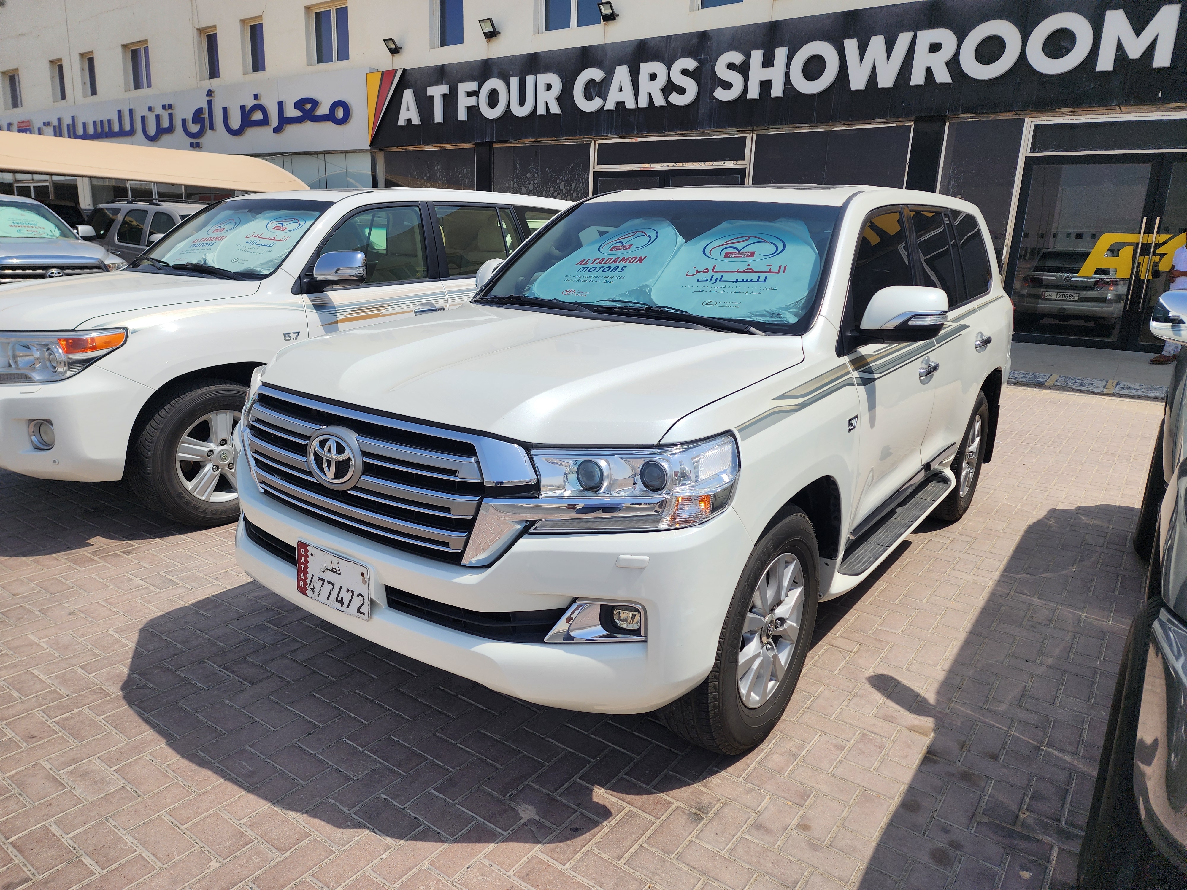 Toyota Land Cruiser VX.R - Image 3