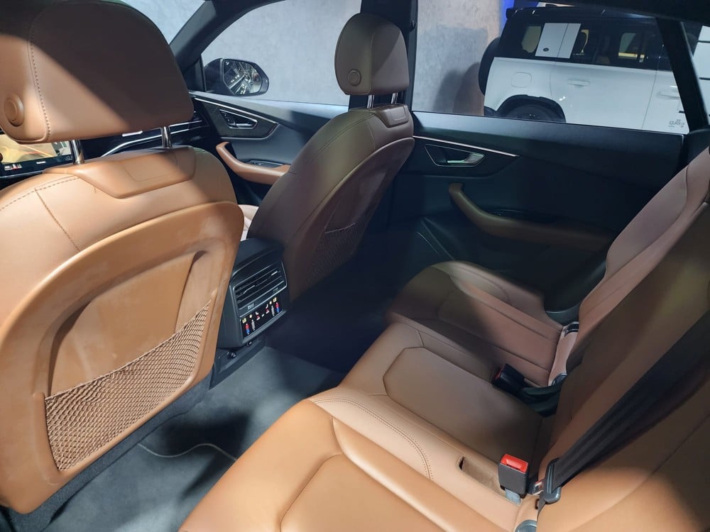 Audi Q8 - Image 4