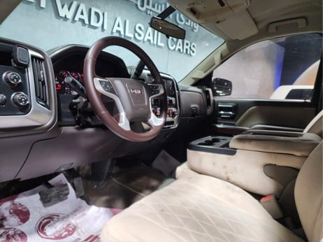 GMC Sierra - Image 3