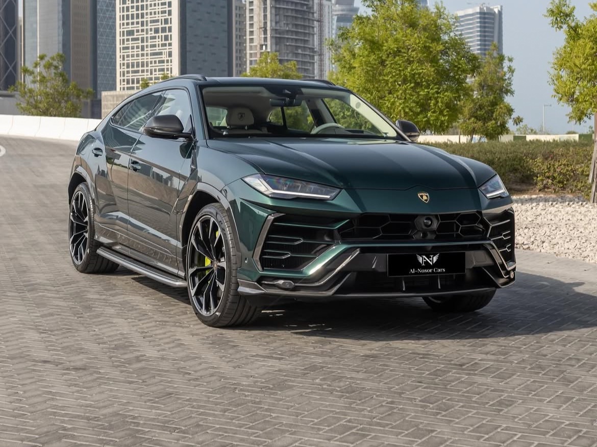 Lamborghini Urus - Image 1