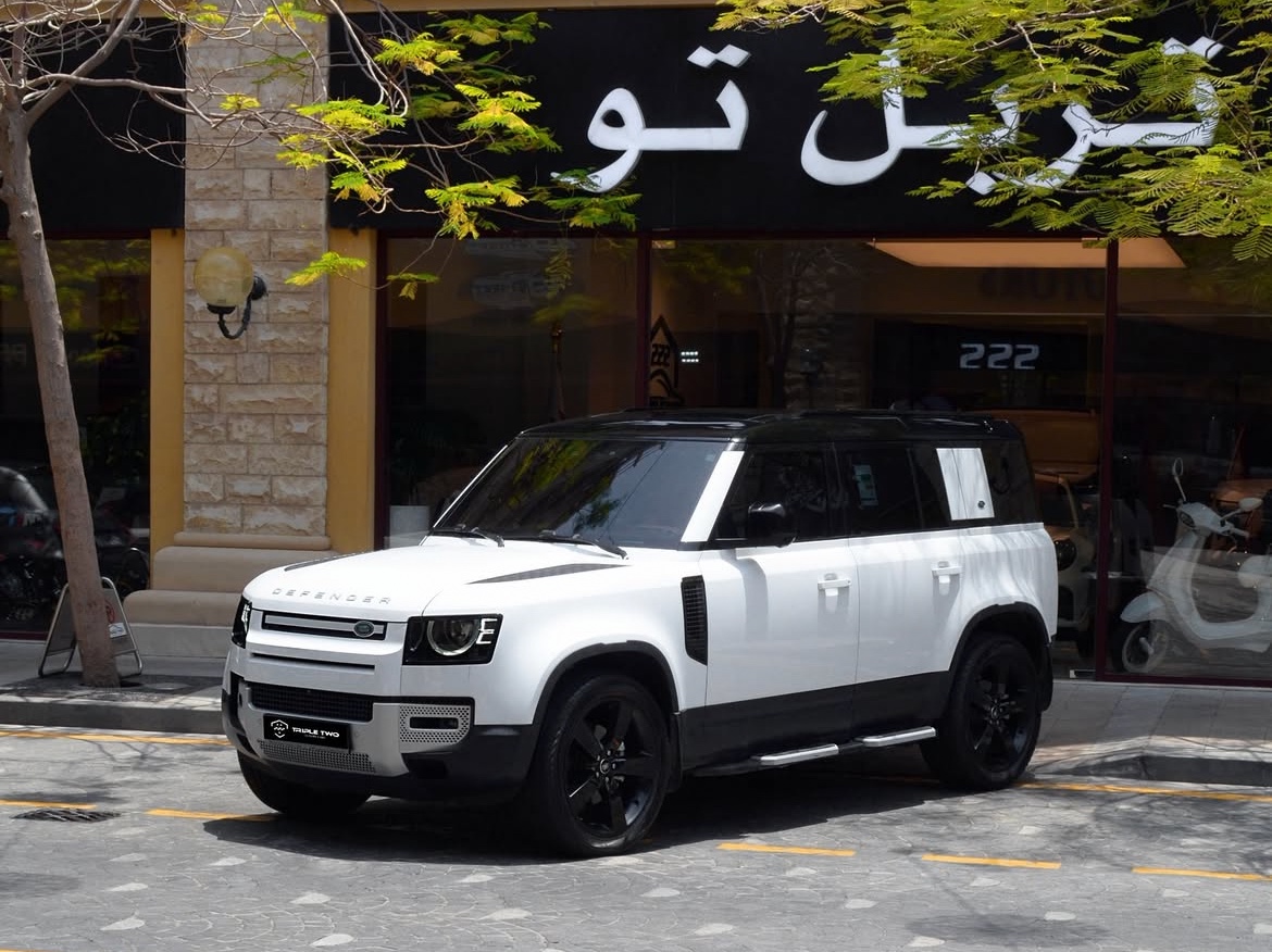 Land Rover Defender 110 SE