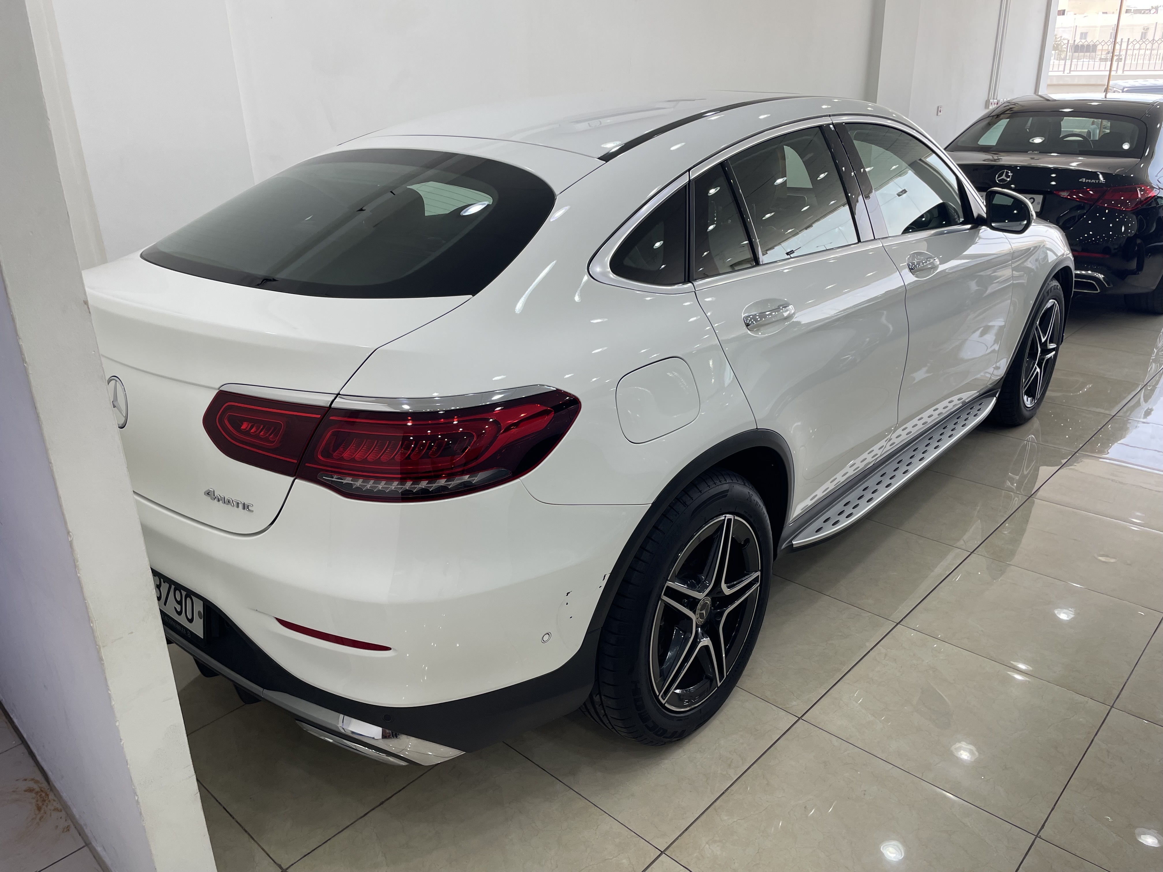 Mercedes-Benz GLC  200 2021 - Image 2