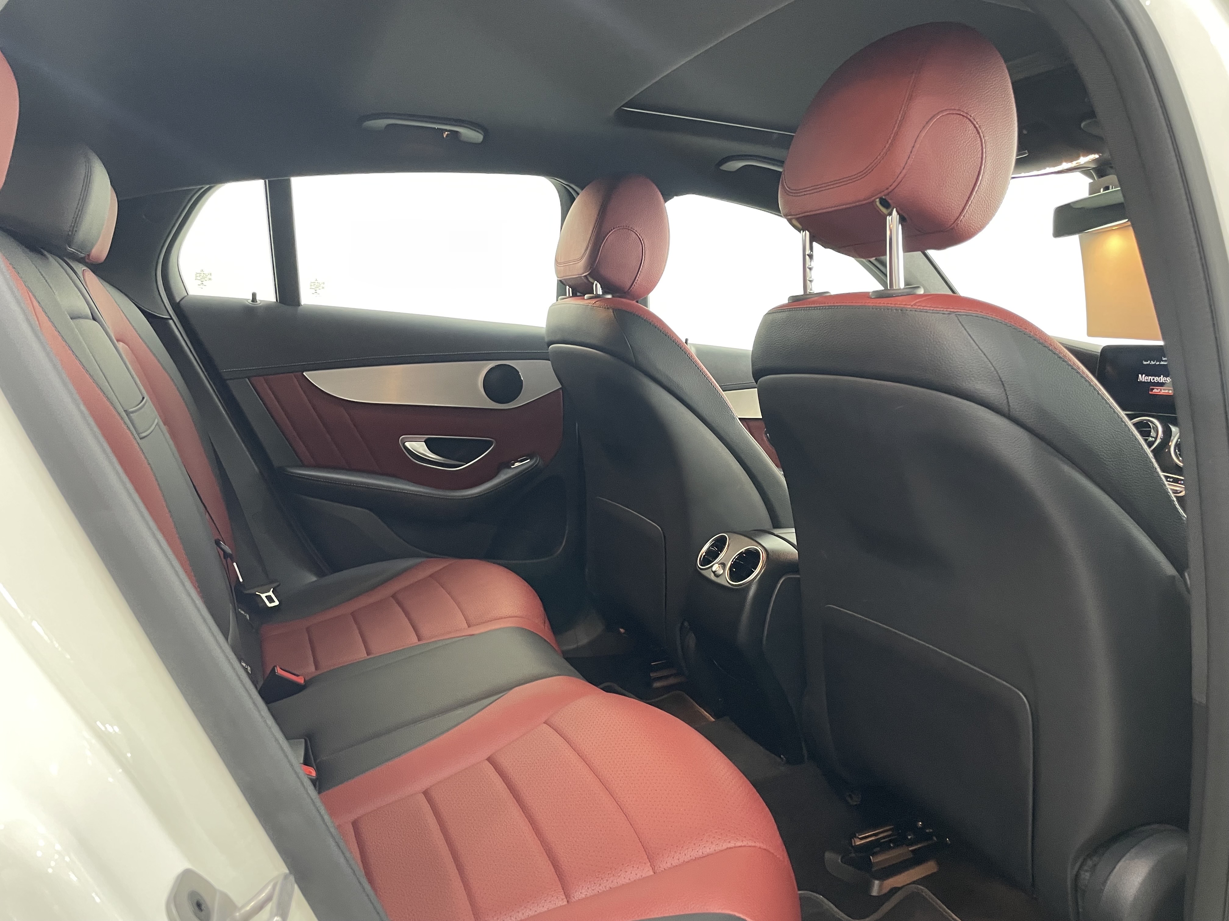 Mercedes-Benz GLC  200 2021 - Image 4