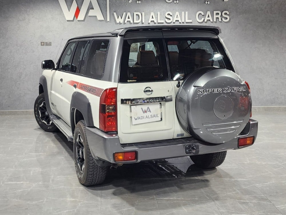 Nissan Patrol 2022 - Image 2