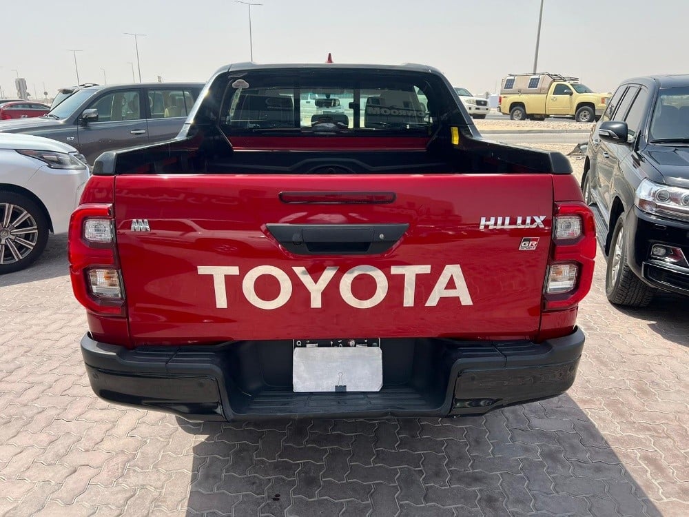 Toyota Hilux GR 2023 - Image 3