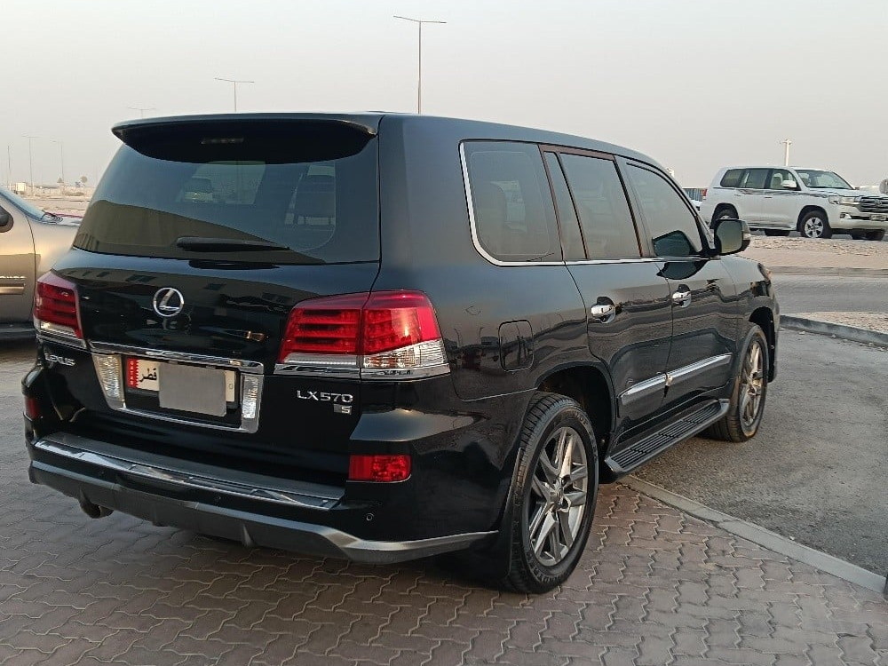 Lexus LX 570 2014 - Image 2