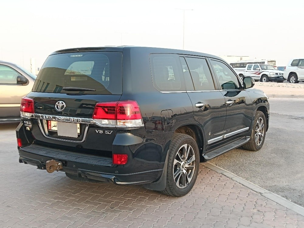Toyota Land Cruiser VX.S 2020 - Image 2