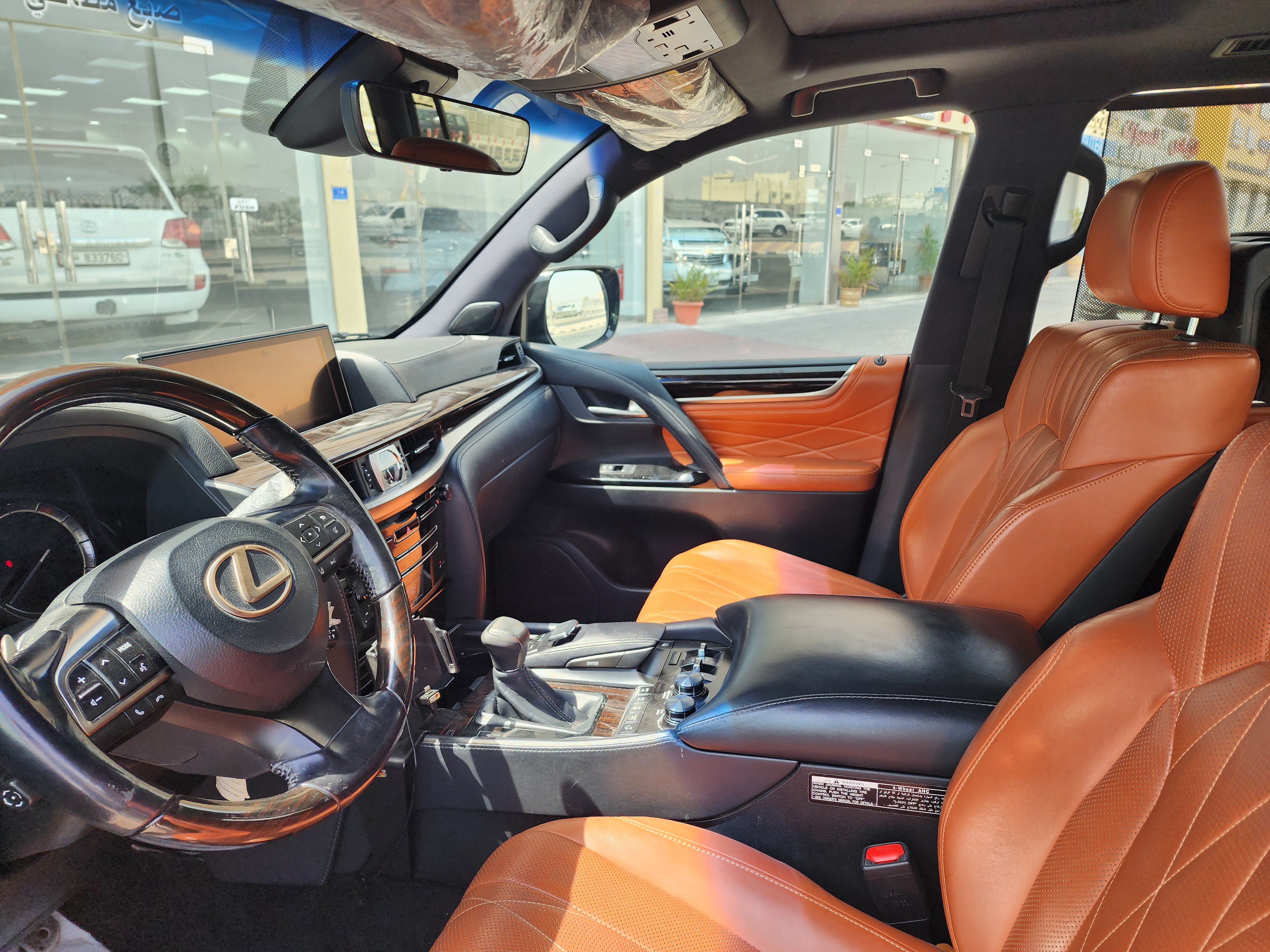 Lexus LX 570 S 2019 - Image 3