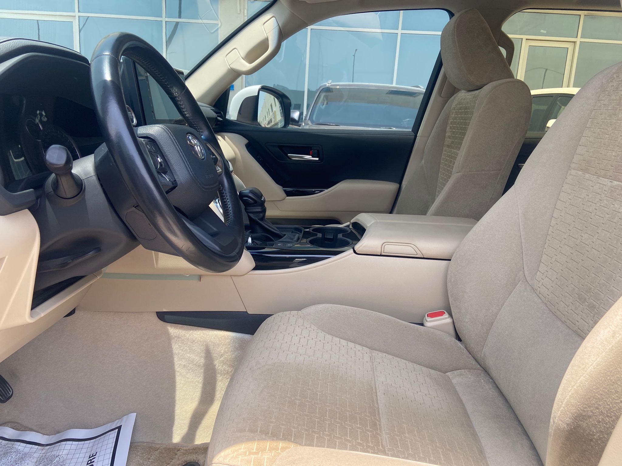 Toyota Land Cruiser GX.R 2022 - Image 4