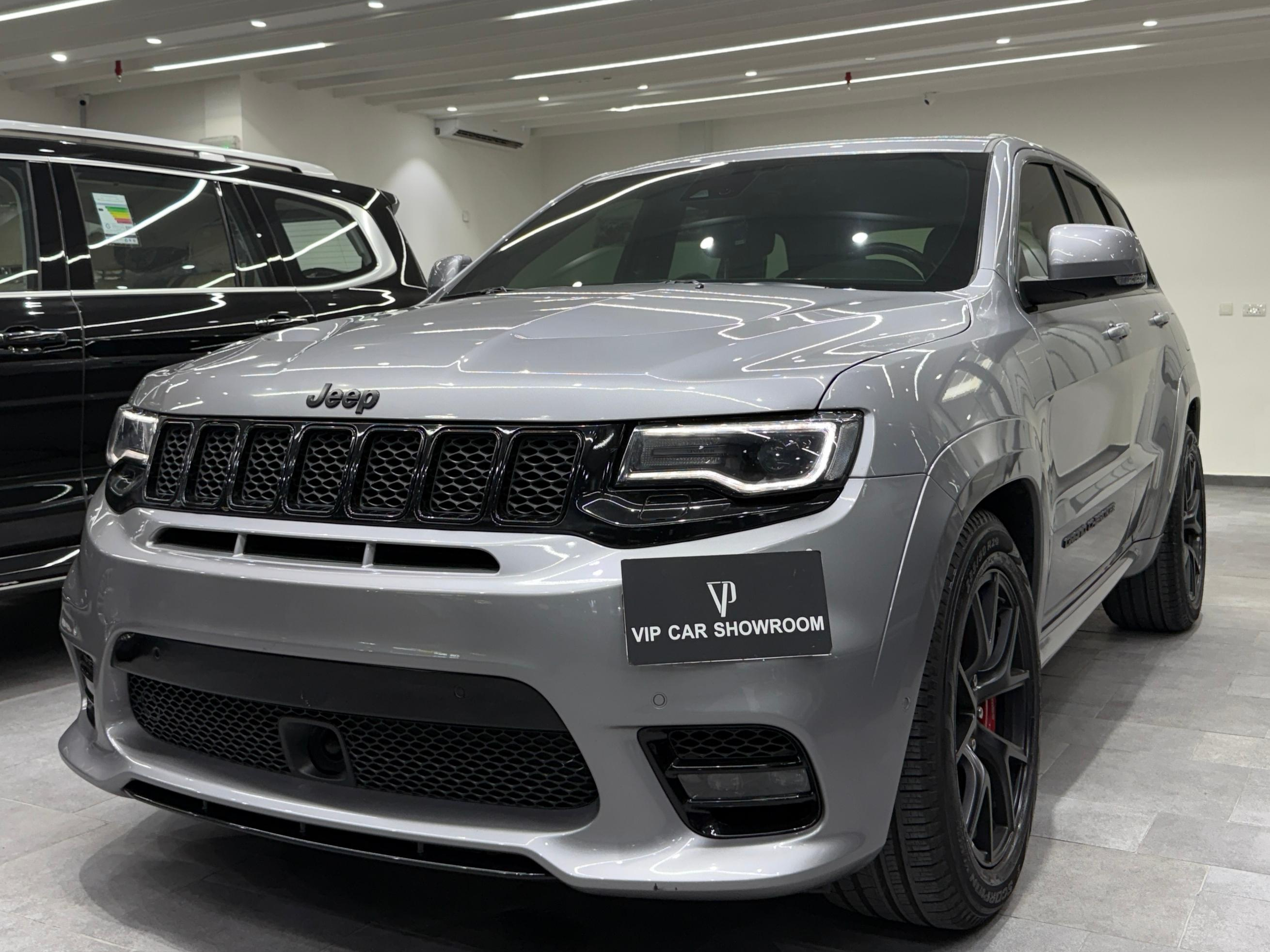 Jeep Grand Cherokee SRT 2019 - Image 3
