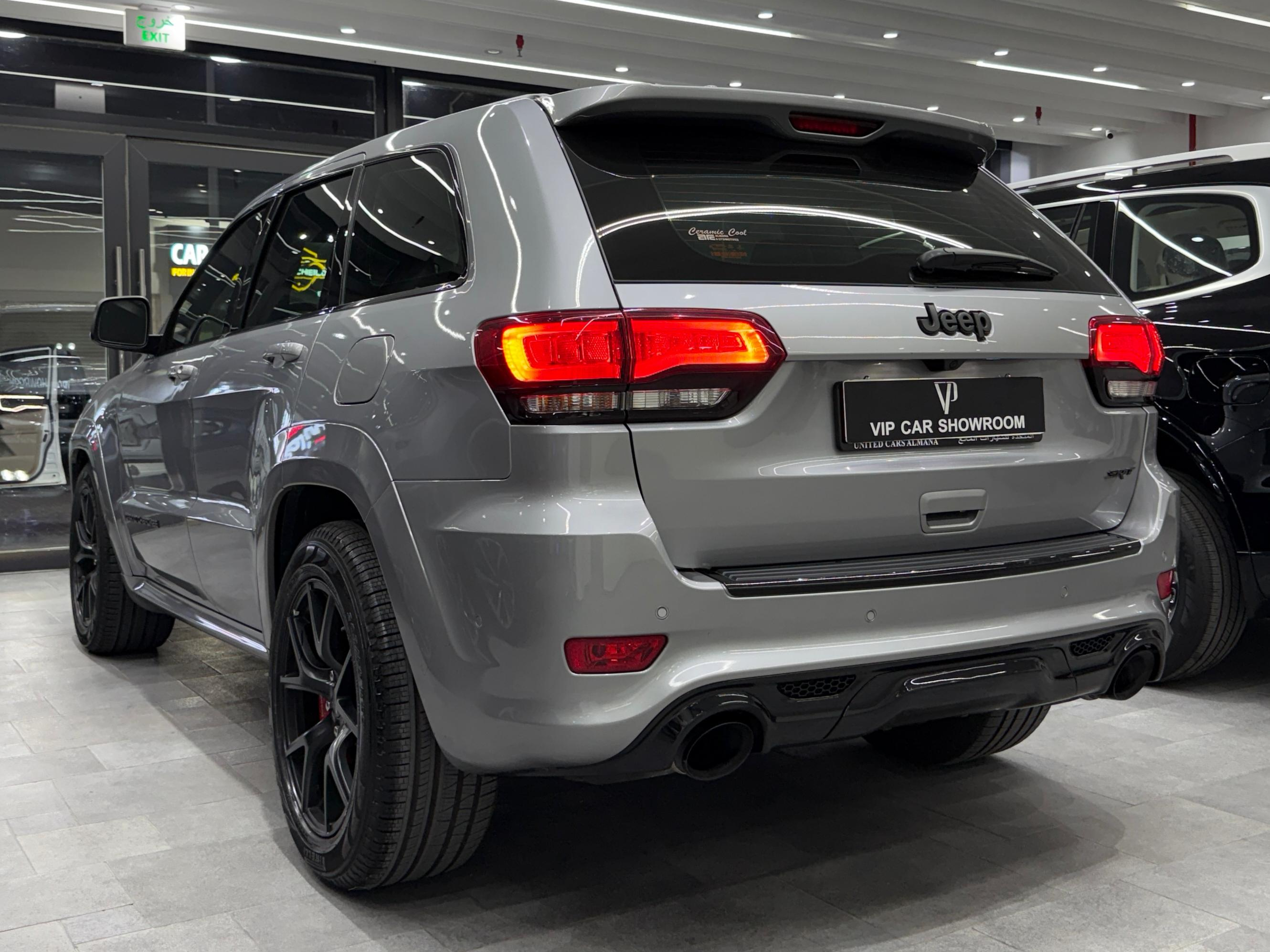 Jeep Grand Cherokee SRT 2019 - Image 4