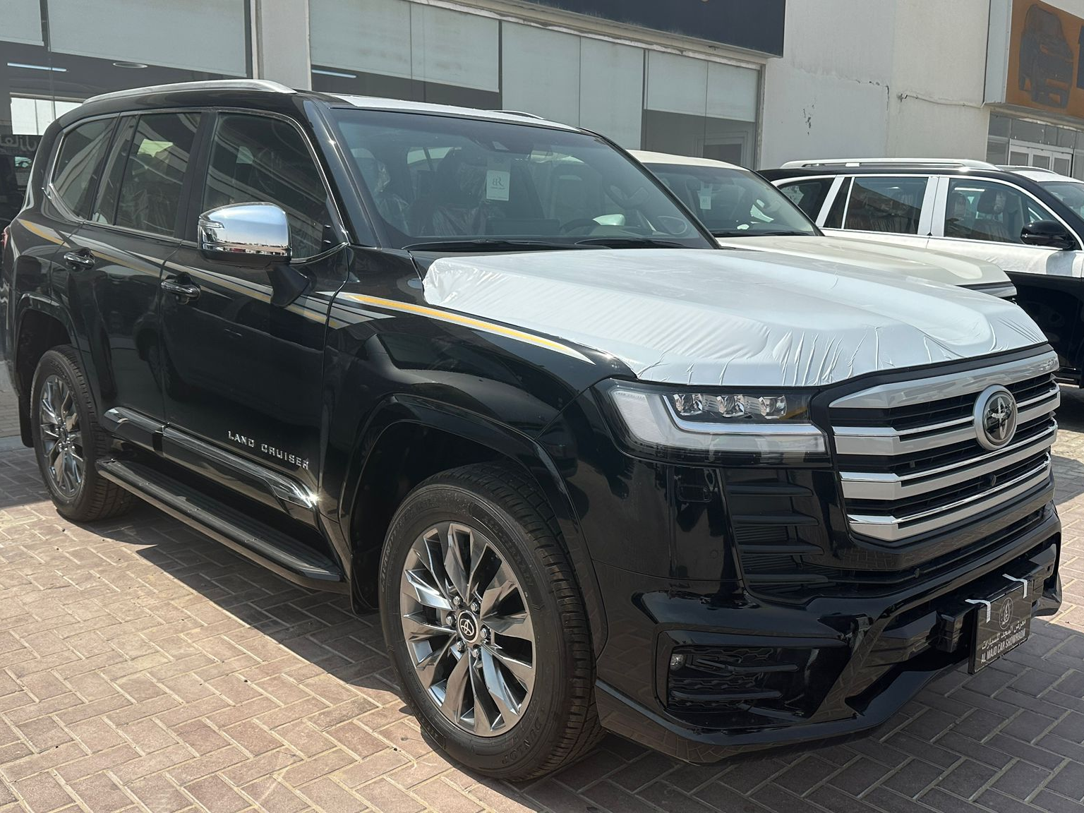 Toyota Land Cruiser VX.R 2024 - Image 2