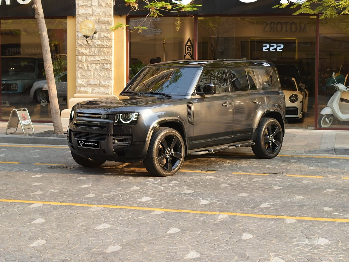 Land Rover Defender 110 HSE 2024