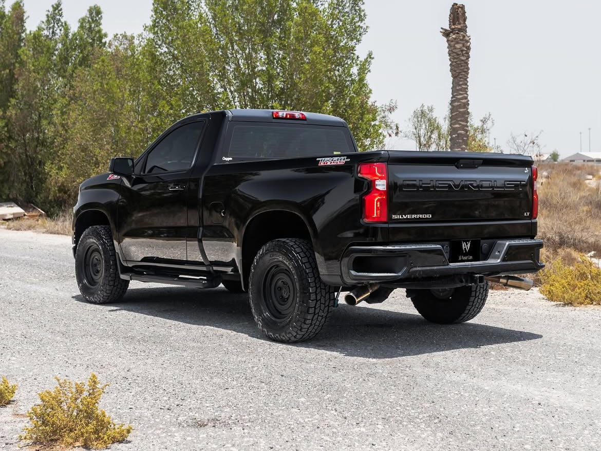 Chevrolet Silverado Trailboss  2022 - Image 2