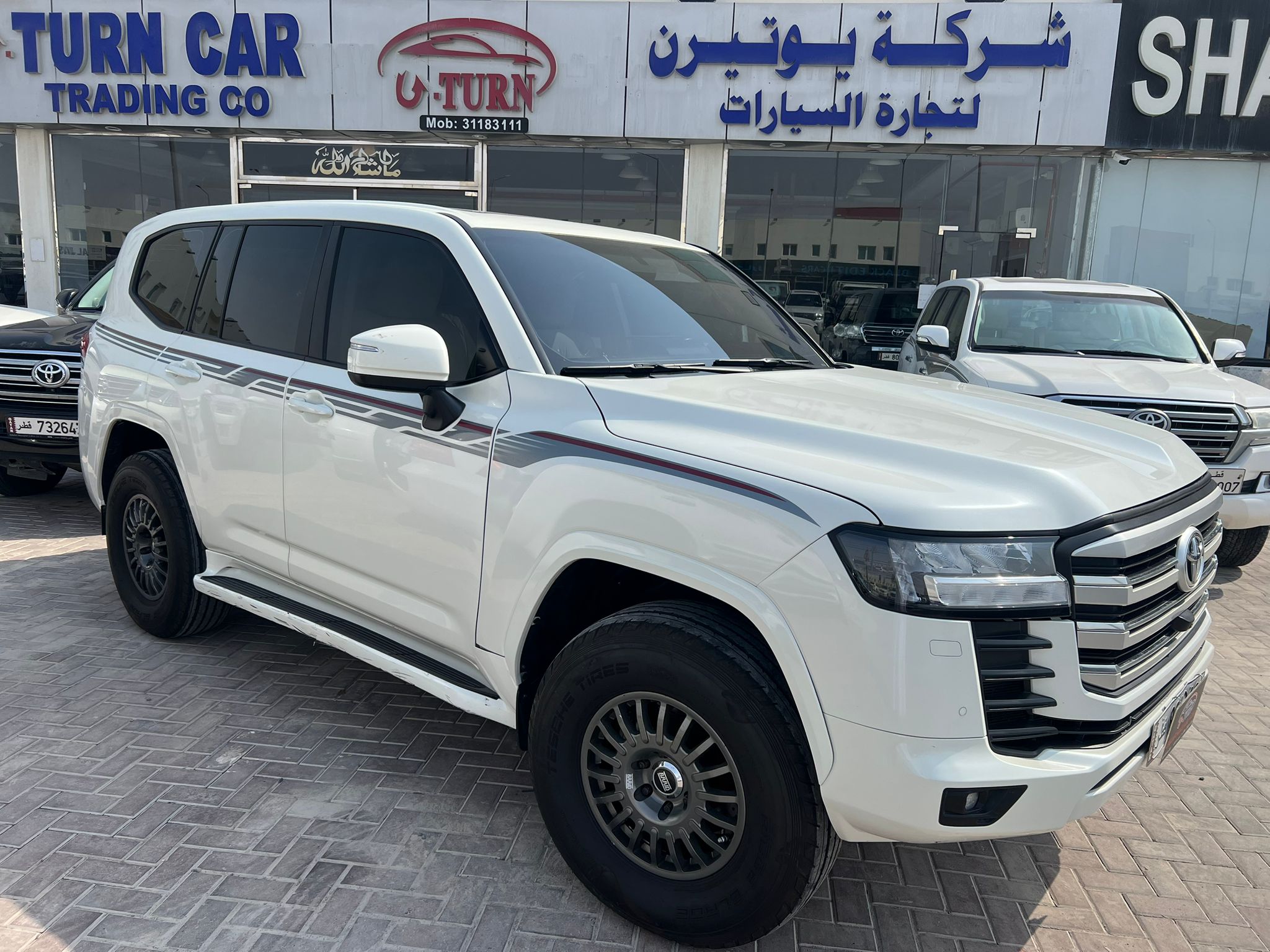 Toyota Land Cruiser GX.R 2023 - Image 3