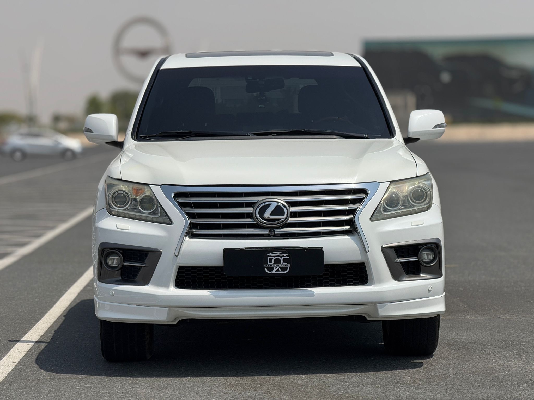 لكزس ال اكس 570 2014 - Image 3