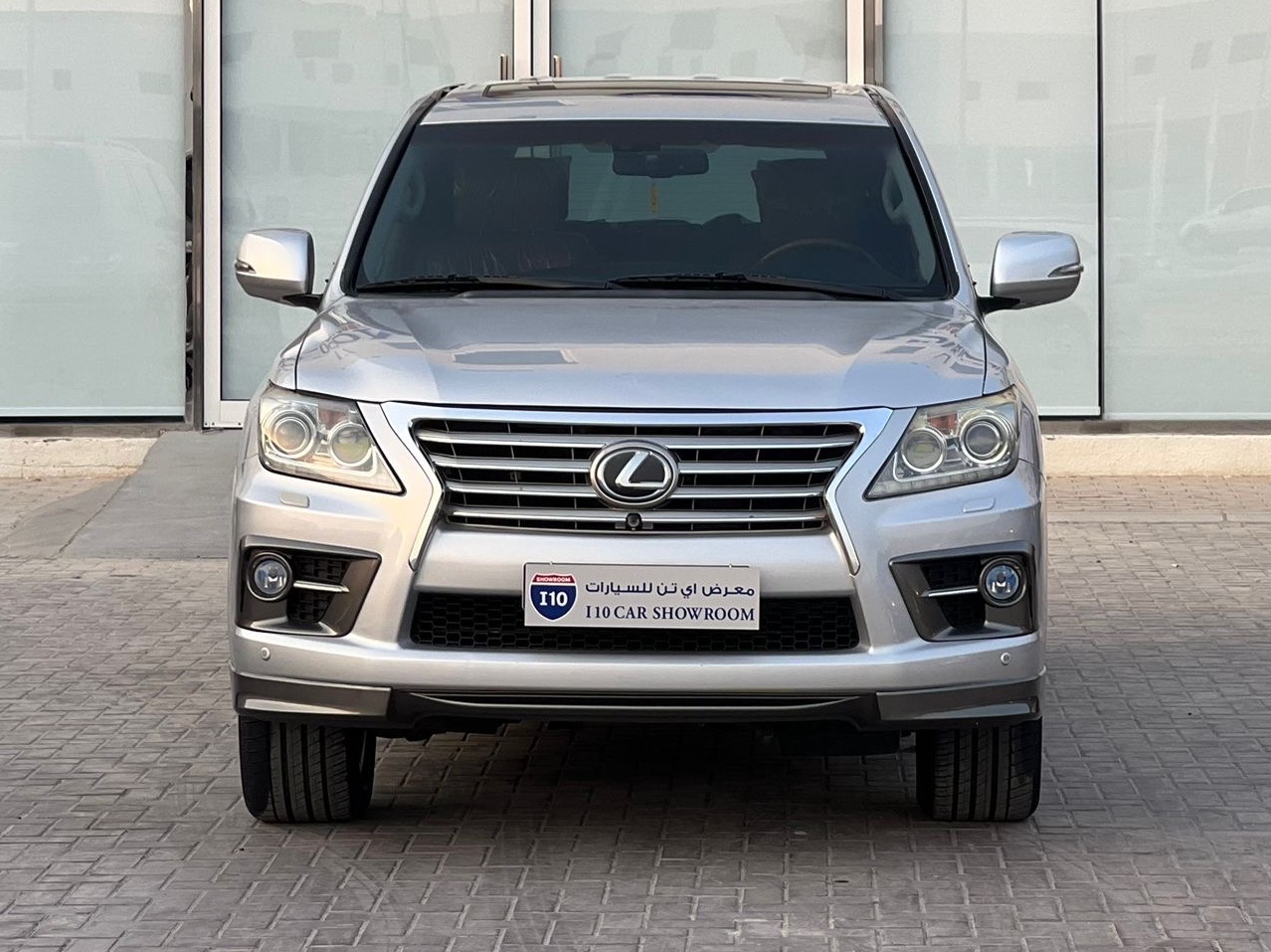 Lexus LX 570 2013 - Image 2