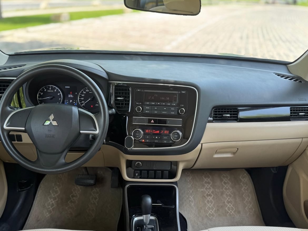 Mitsubishi Outlander 2019 - Image 3