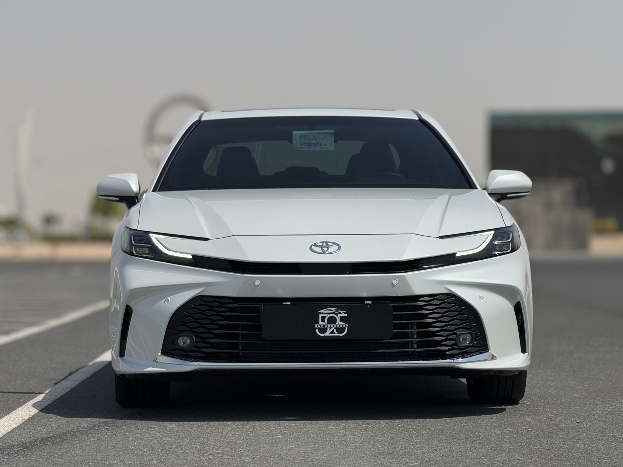 تويوتا كامري ال اي  2025 - Image 2