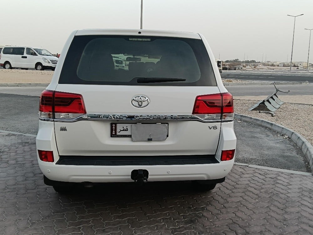 Toyota Land Cruiser G standard 2021 - Image 2