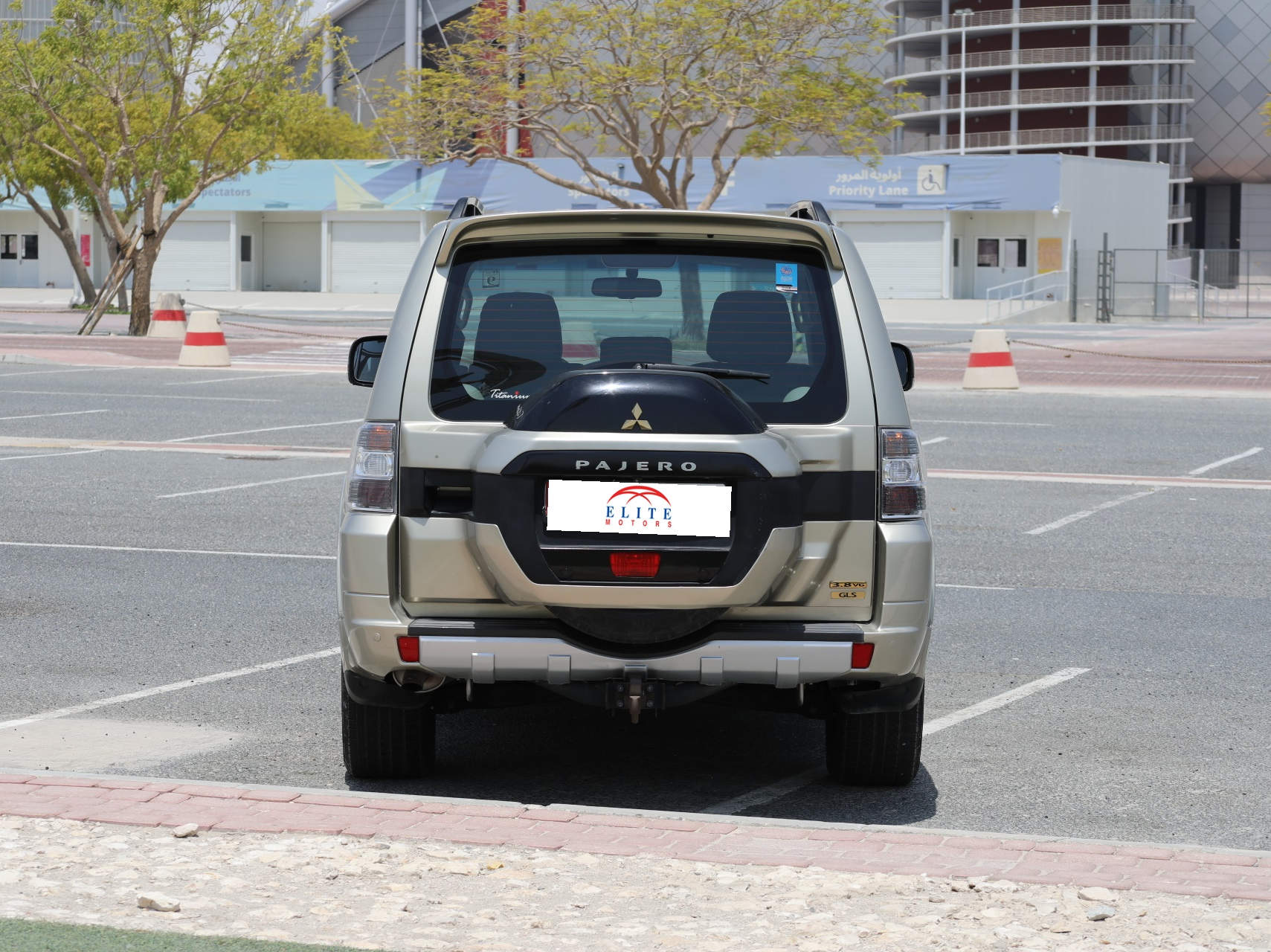 Mitsubishi Pajero 3.5 2015 - Image 4