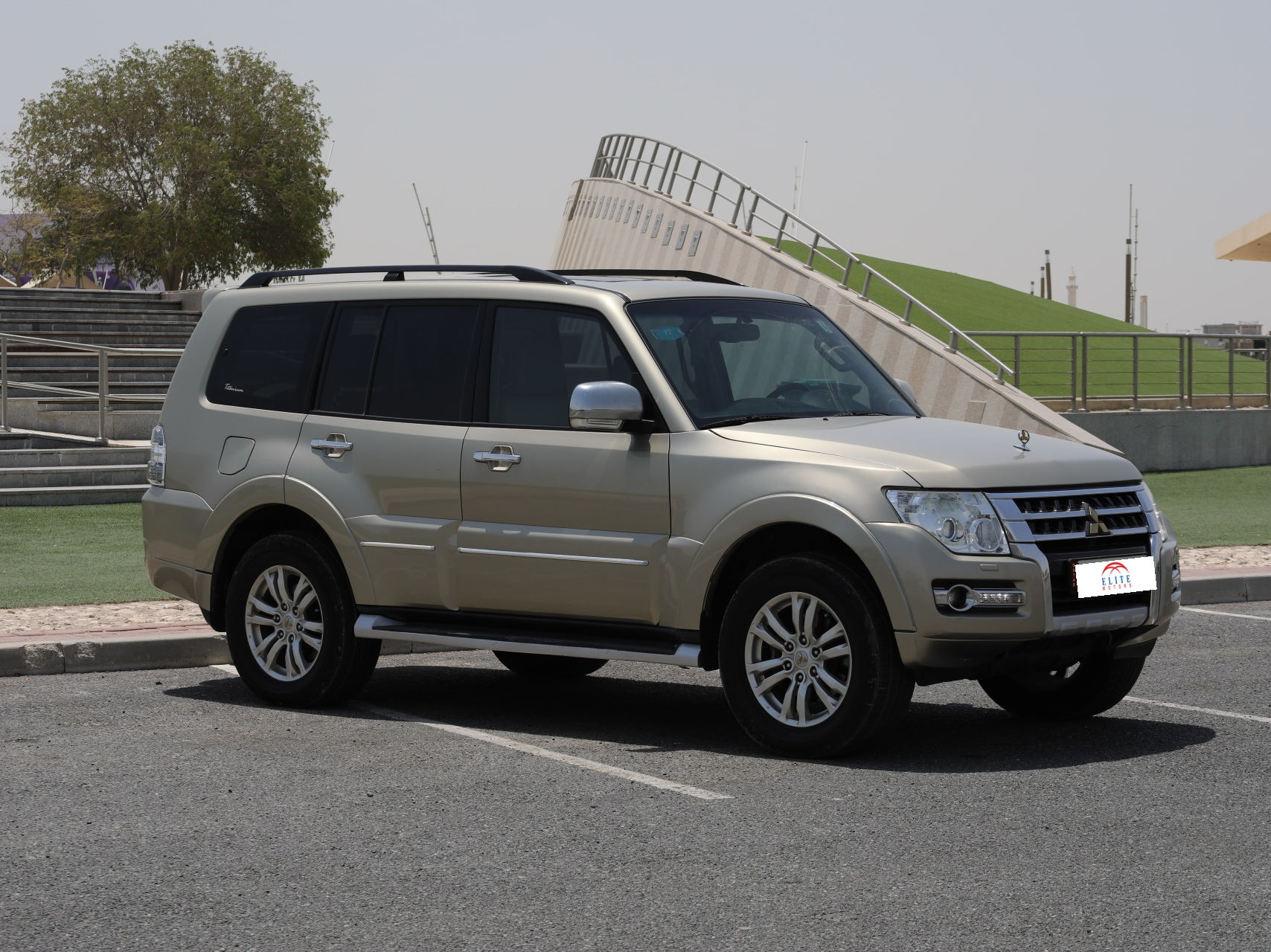 Mitsubishi Pajero 3.5 2015 — photo 10 for sale in Qatar